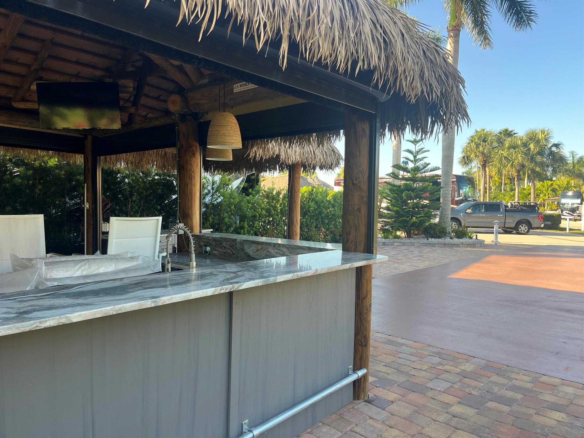 OUTDOOR RESORTS AT ST LUC - Land