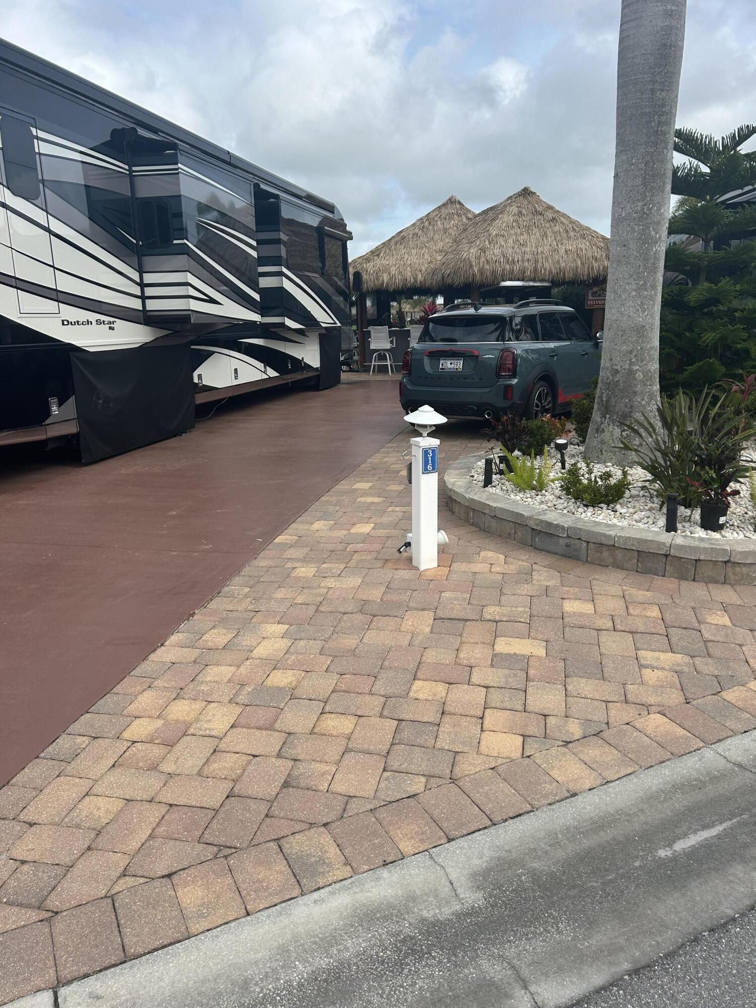 OUTDOOR RESORTS AT ST LUCIE WEST PHASE TWO ST LUCI - Land