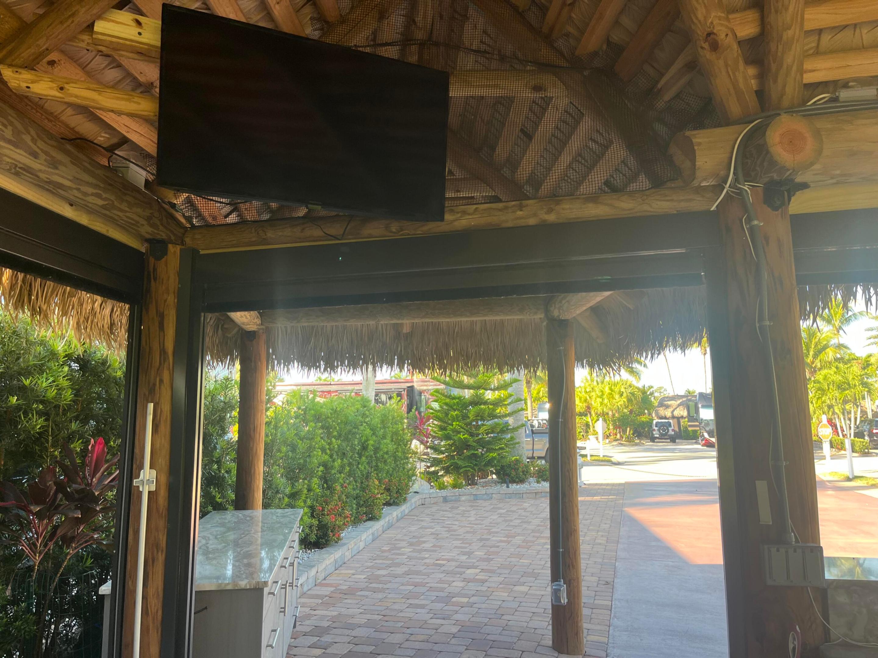 OUTDOOR RESORTS AT ST LUCIE WEST PHASE TWO ST LUCI - Land