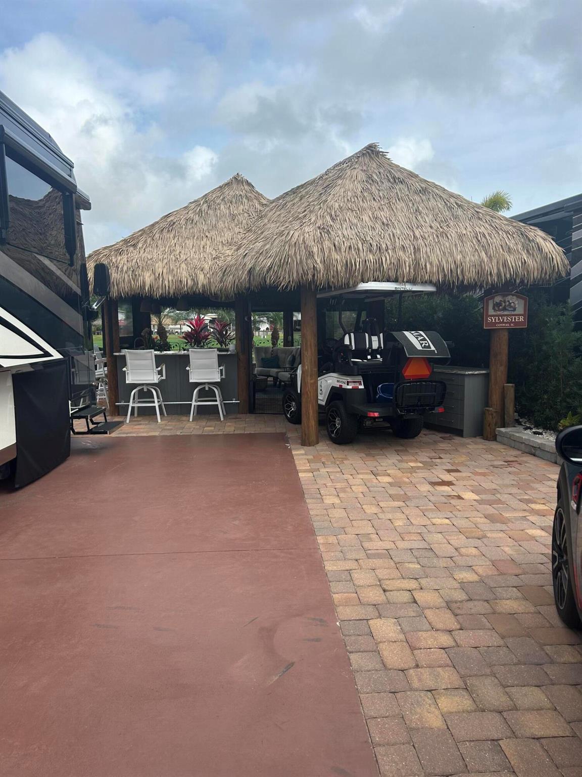 OUTDOOR RESORTS AT ST LUC - Land