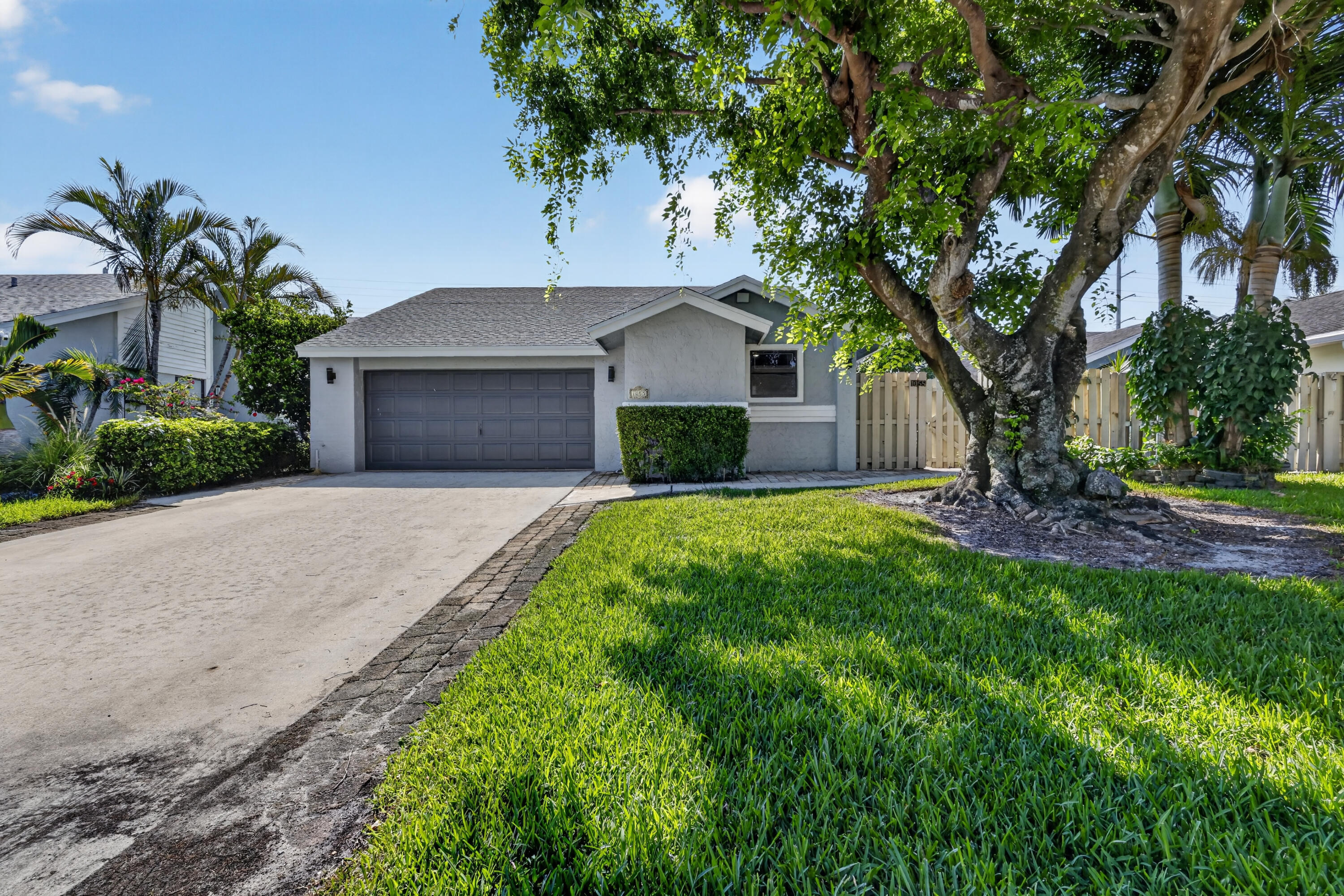 1055 NW 18th Avenue