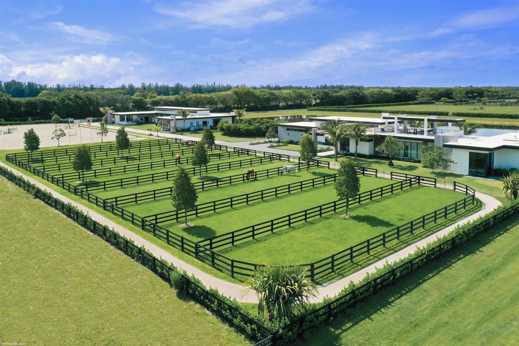 WELLINGTON PRESERVE - Residential