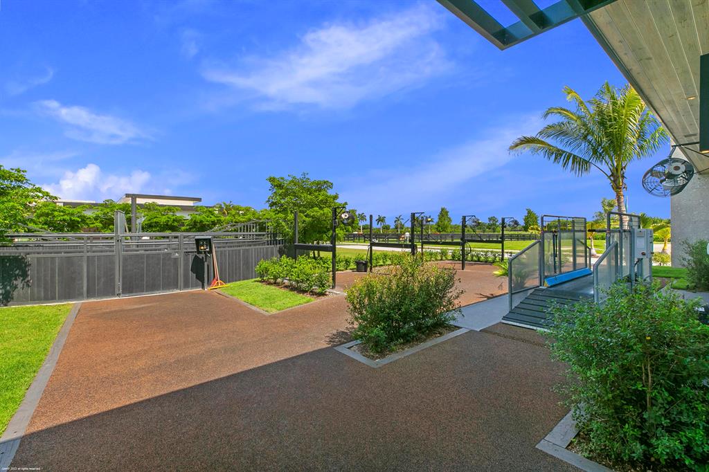 WELLINGTON PRESERVE - Residential