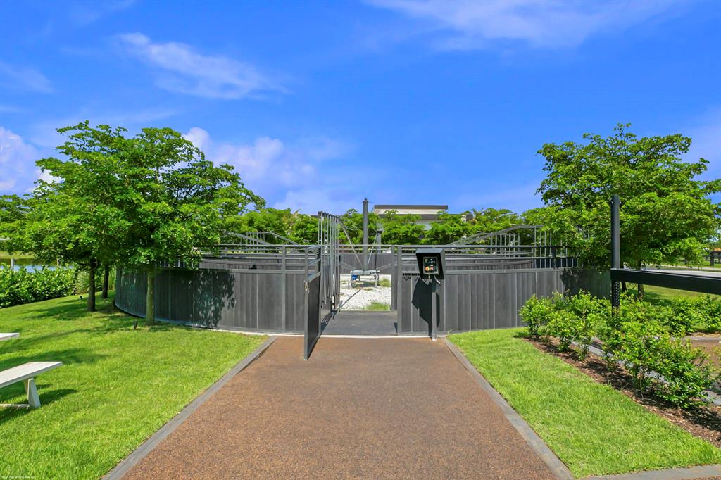 WELLINGTON PRESERVE - Residential