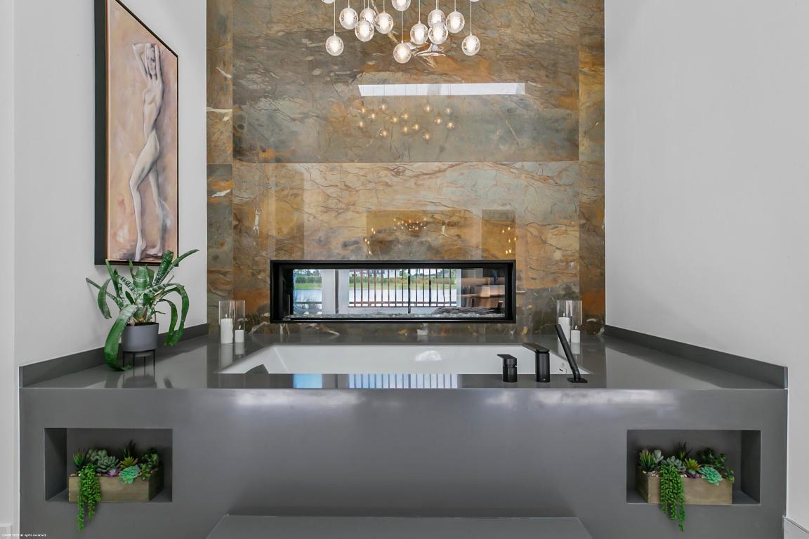 WELLINGTON PRESERVE - Residential