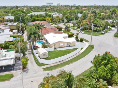 A home in Hollywood