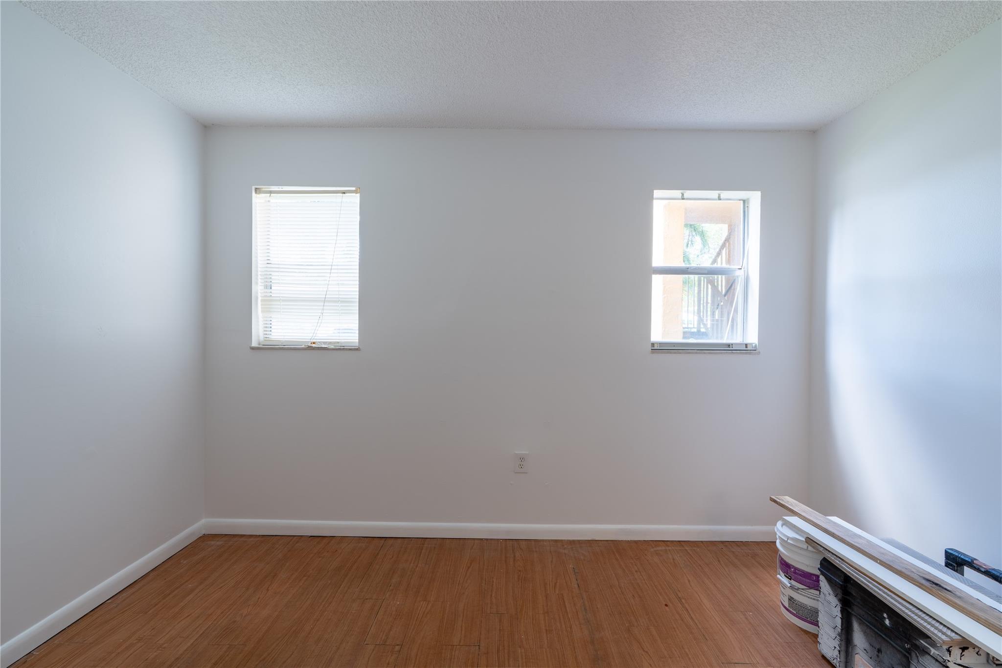 SUNRISE LAKES PHASE 3 - Residential