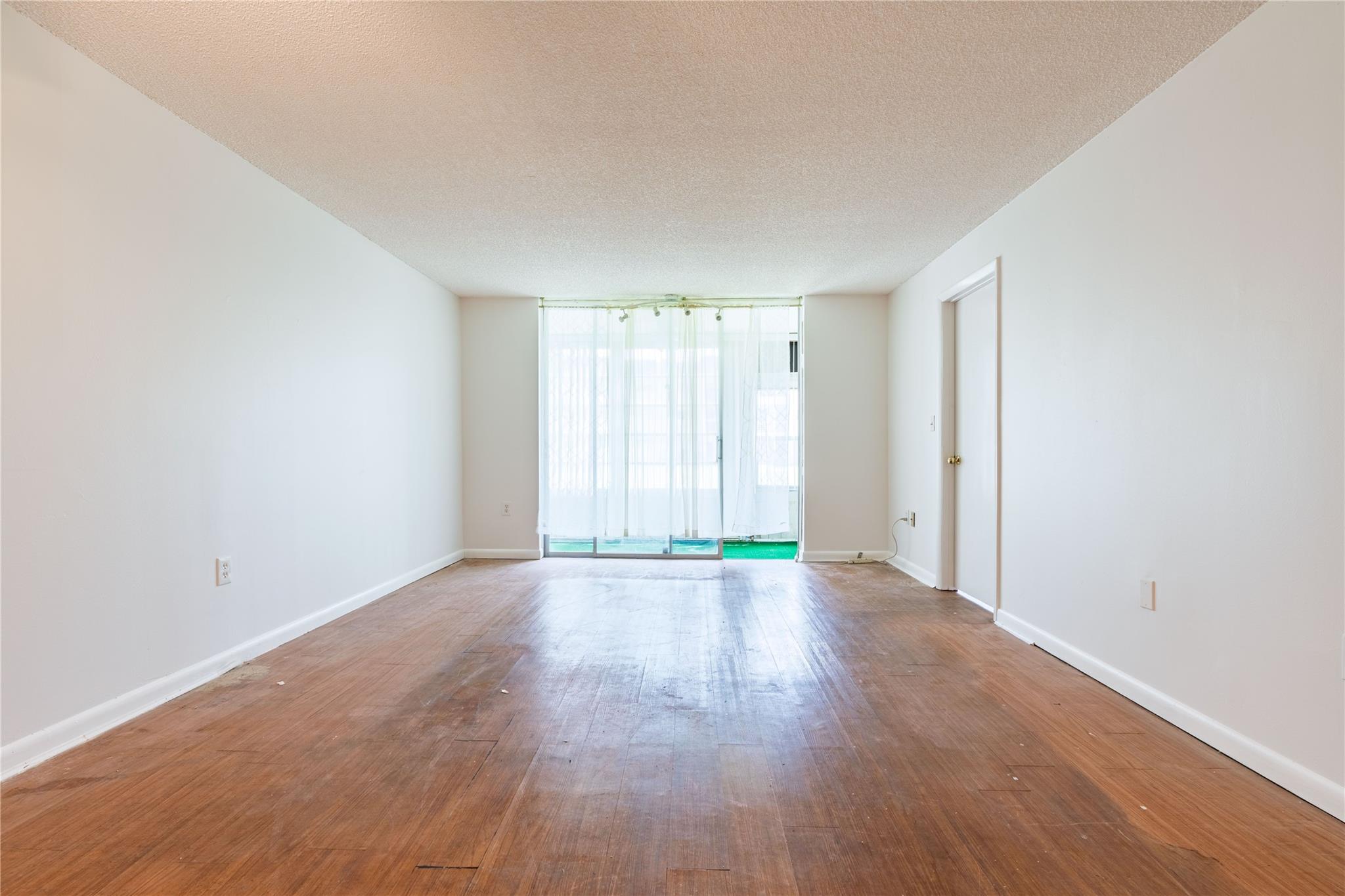 SUNRISE LAKES PHASE 3 - Residential