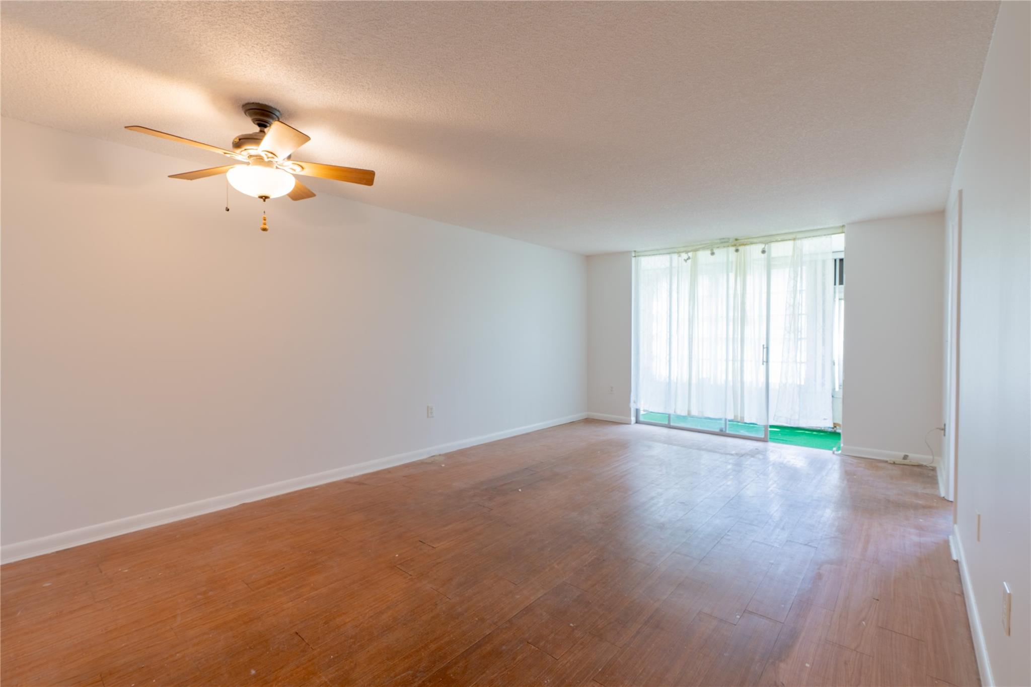 SUNRISE LAKES PHASE 3 - Residential