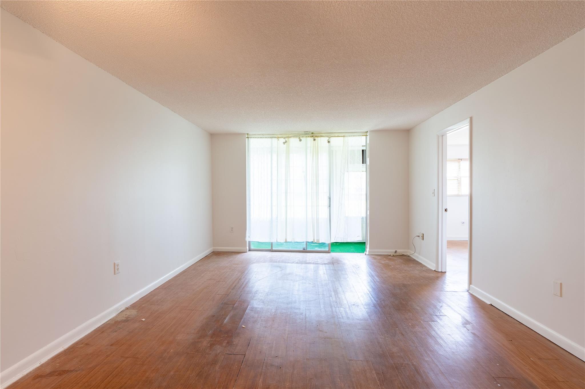 SUNRISE LAKES PHASE 3 - Residential