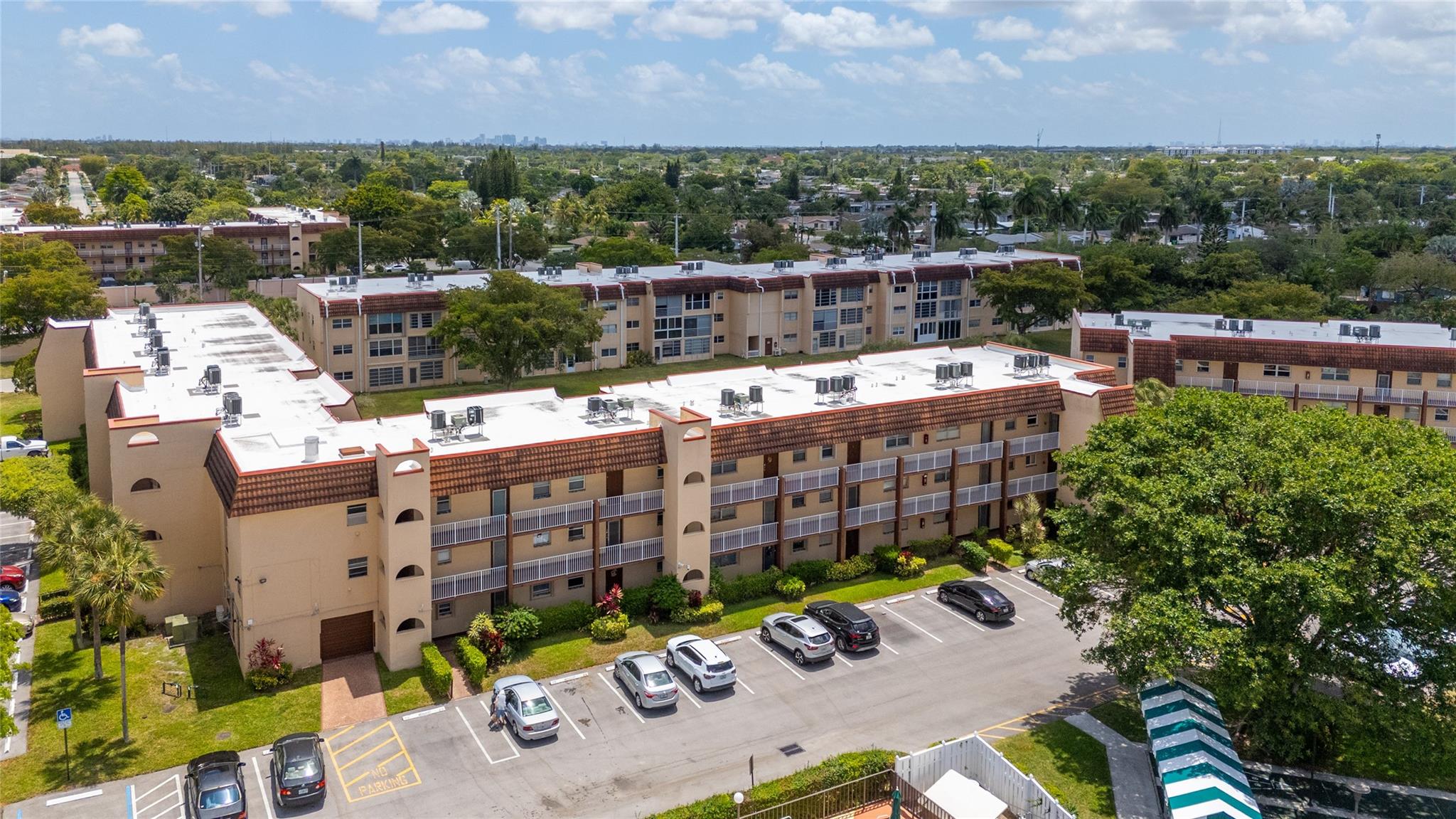 SUNRISE LAKES PHASE 3 - Residential