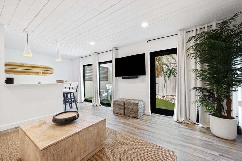 Photo of 1605 S Us Highway 1 #11d, Jupiter, FL 33477 (MLS # R11042797)