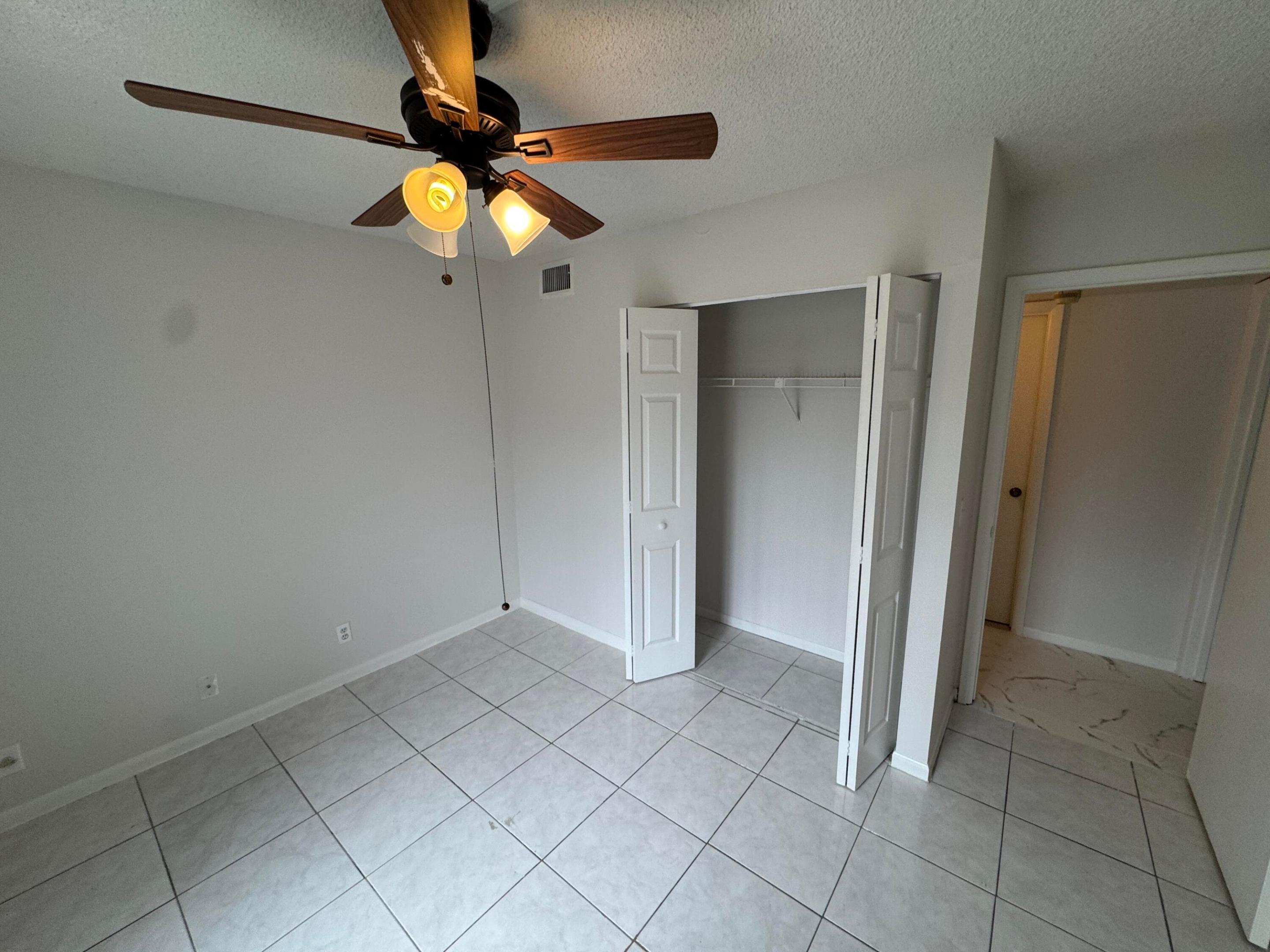 PALM CLUB VILLAGE II CONDO - Residential Lease