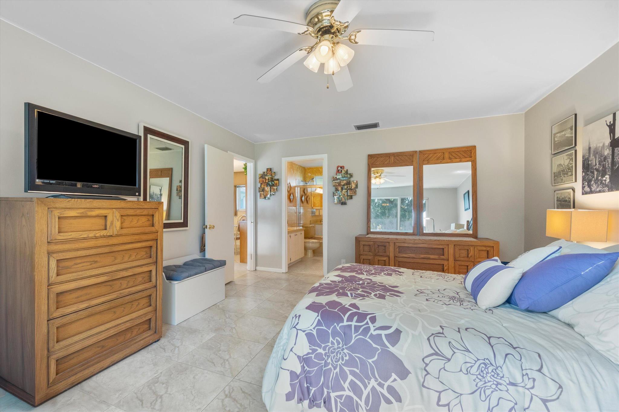 FOUR TWENTY ONE CONDO - Residential