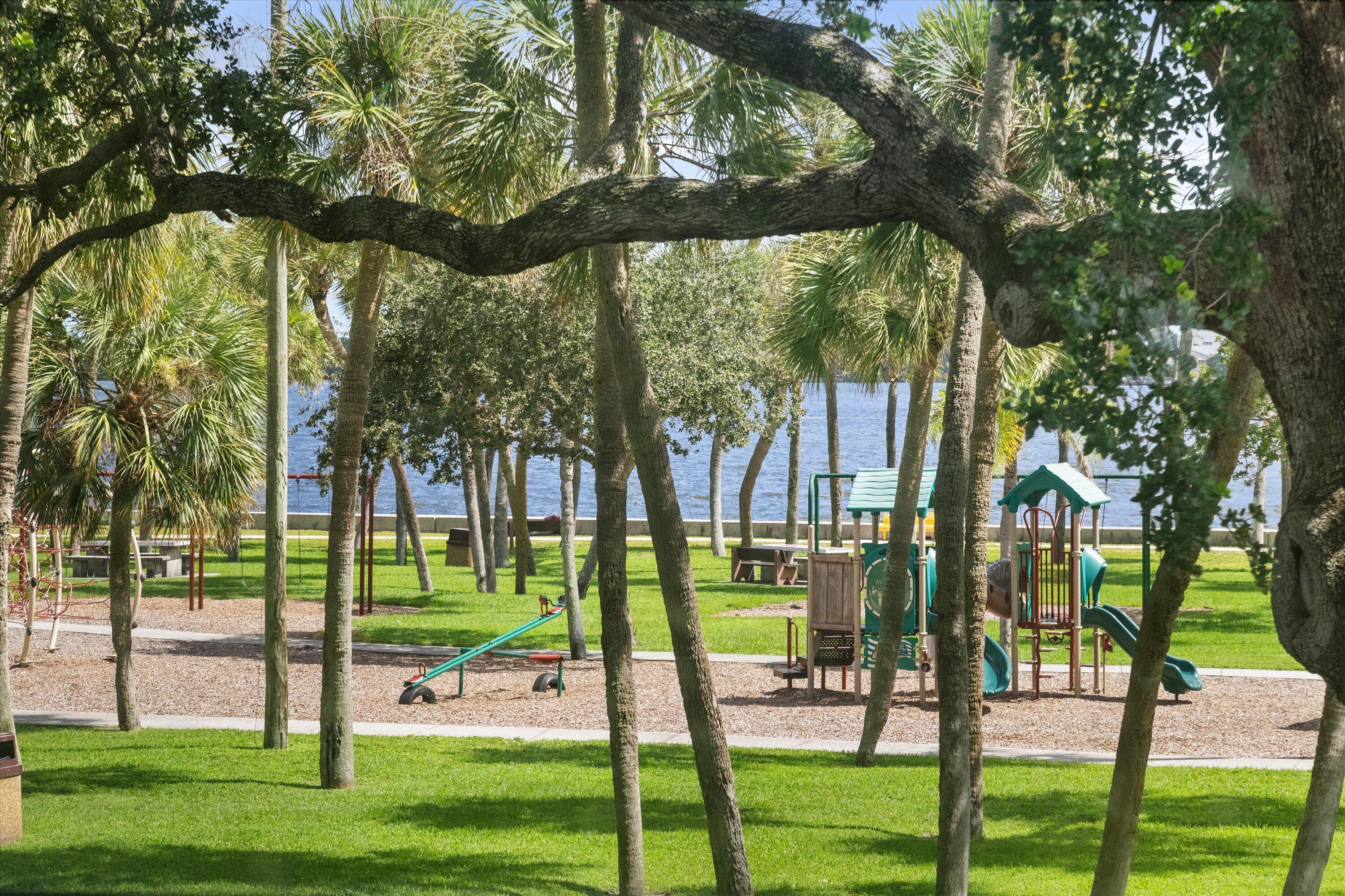 FOUR TWENTY ONE CONDO - Residential