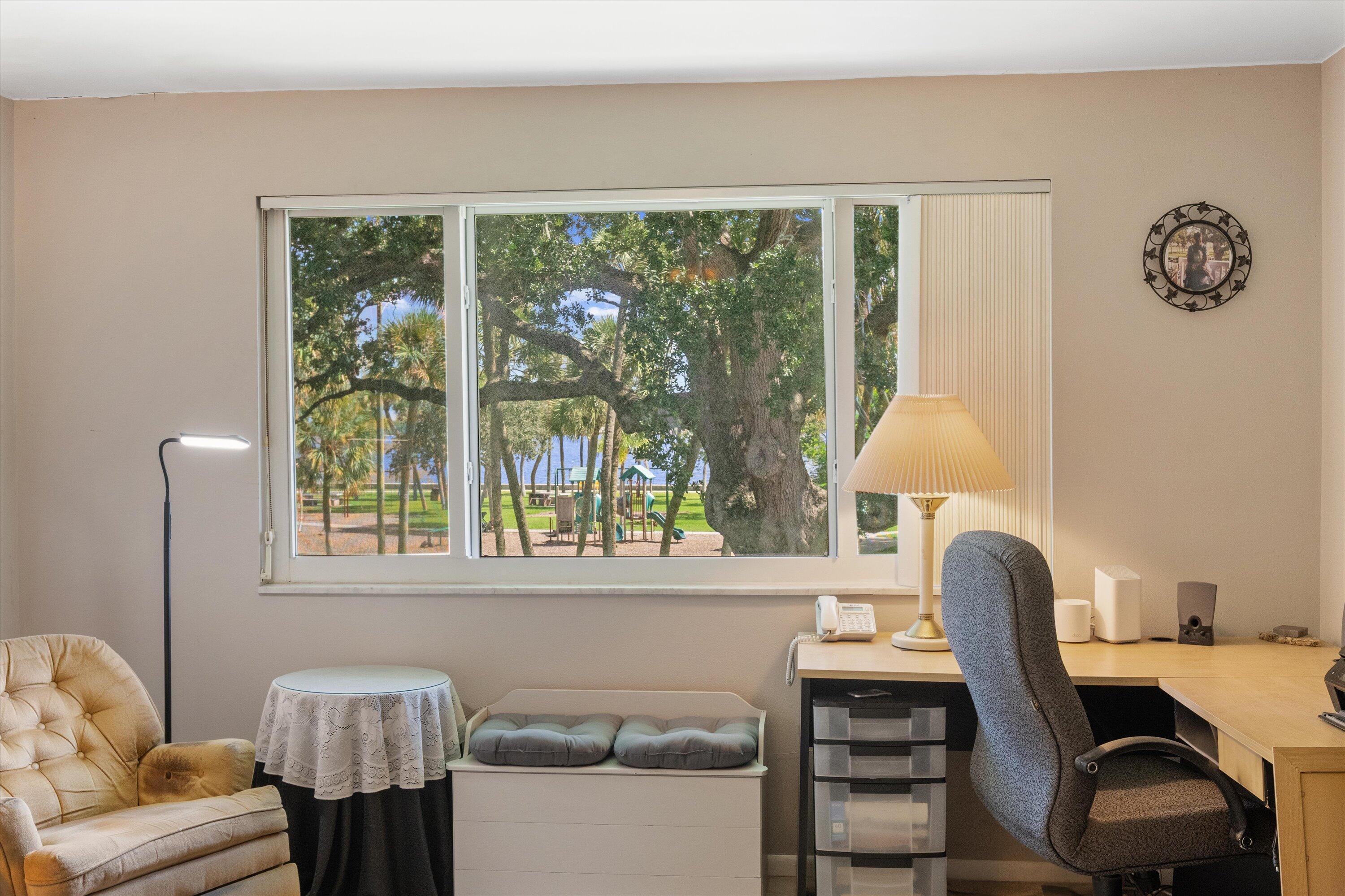 FOUR TWENTY ONE CONDO - Residential