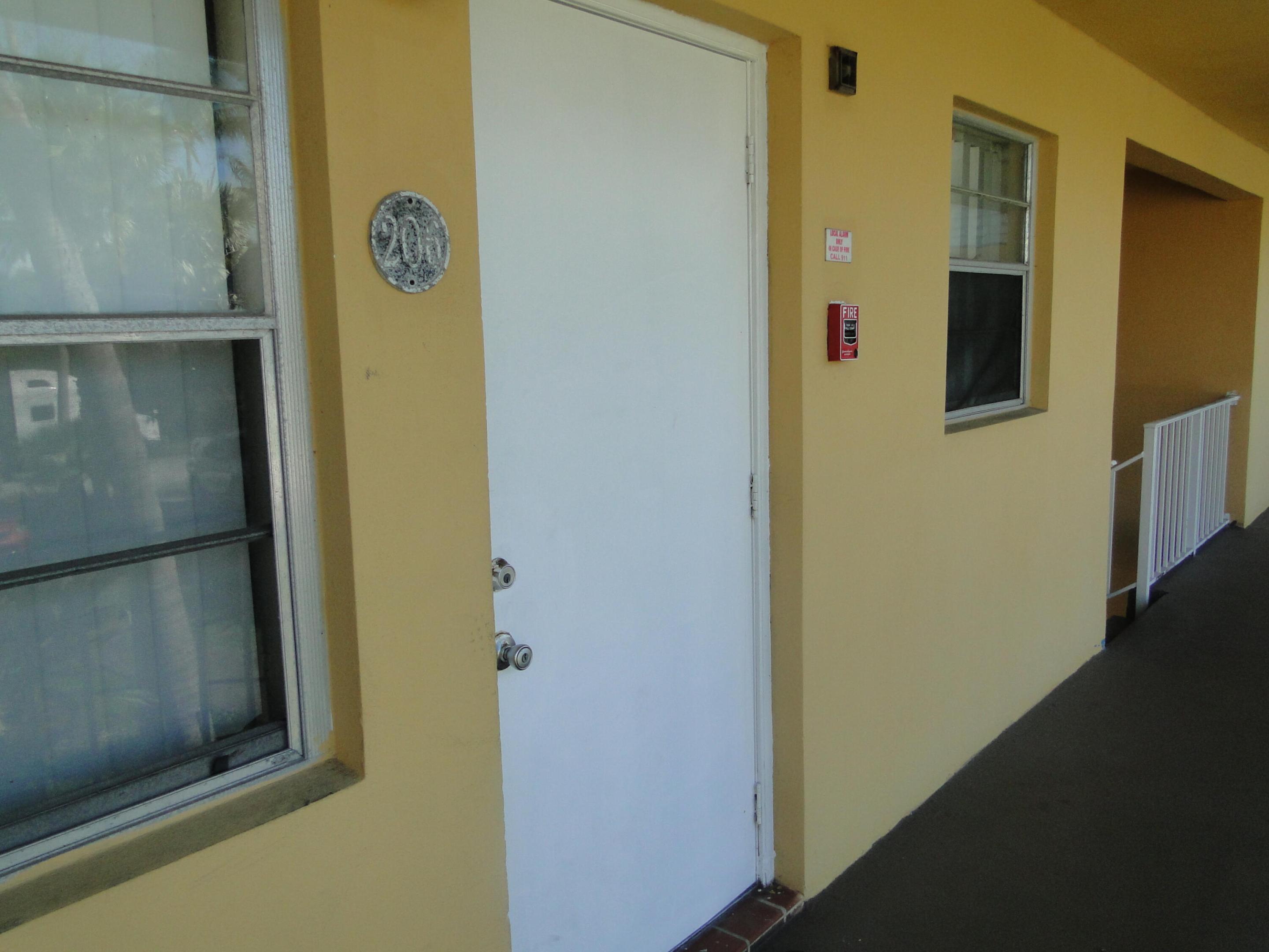 ENCLAVE SANDPIPER CONDO - Residential