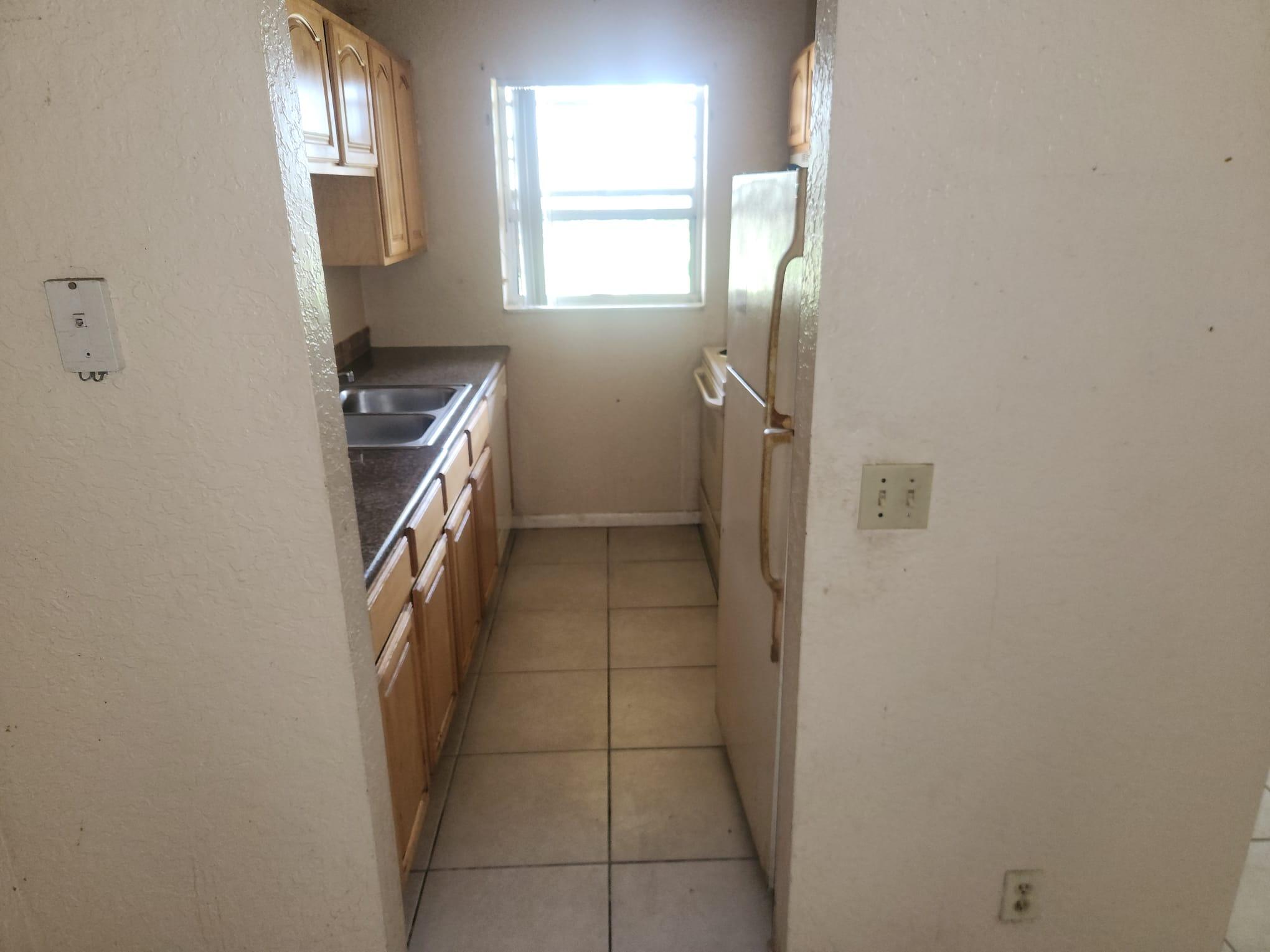 ENCLAVE SANDPIPER CONDO - Residential