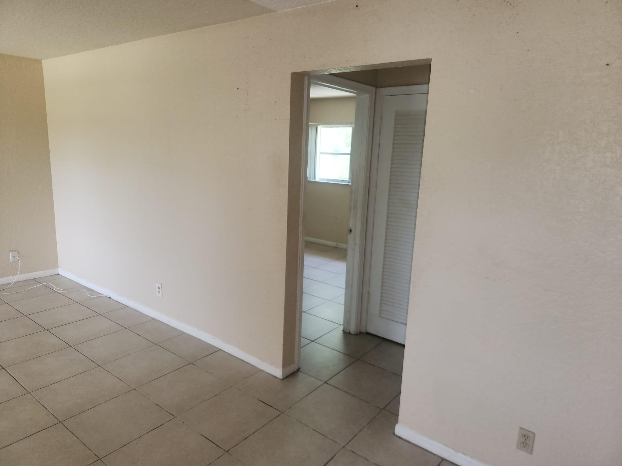 ENCLAVE SANDPIPER CONDO - Residential