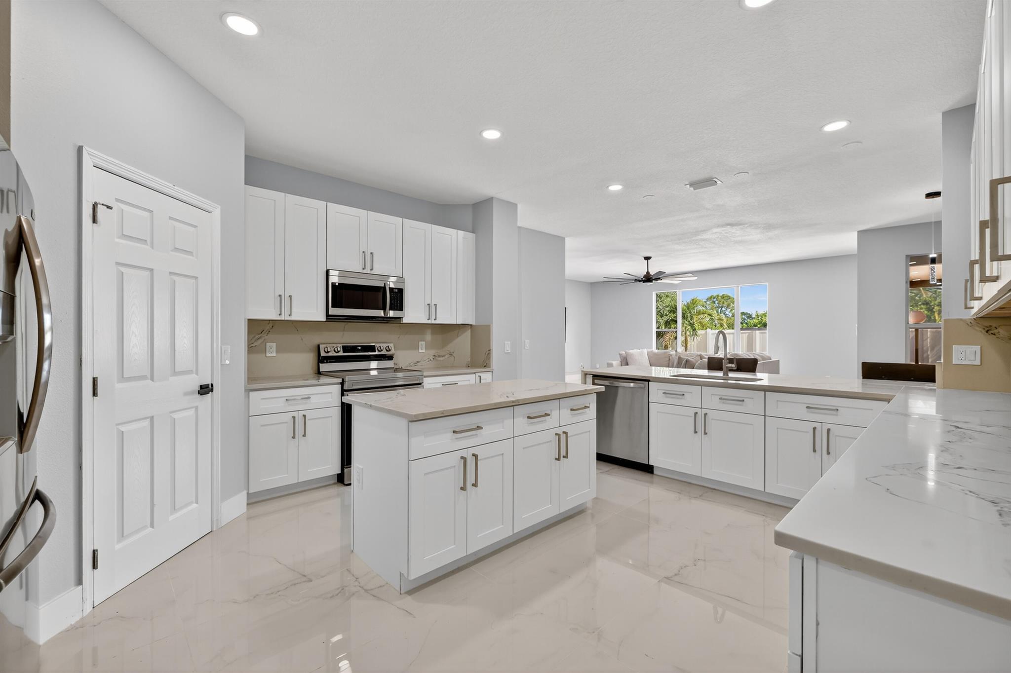 PORT ST LUCIE SECTION 44 - Residential