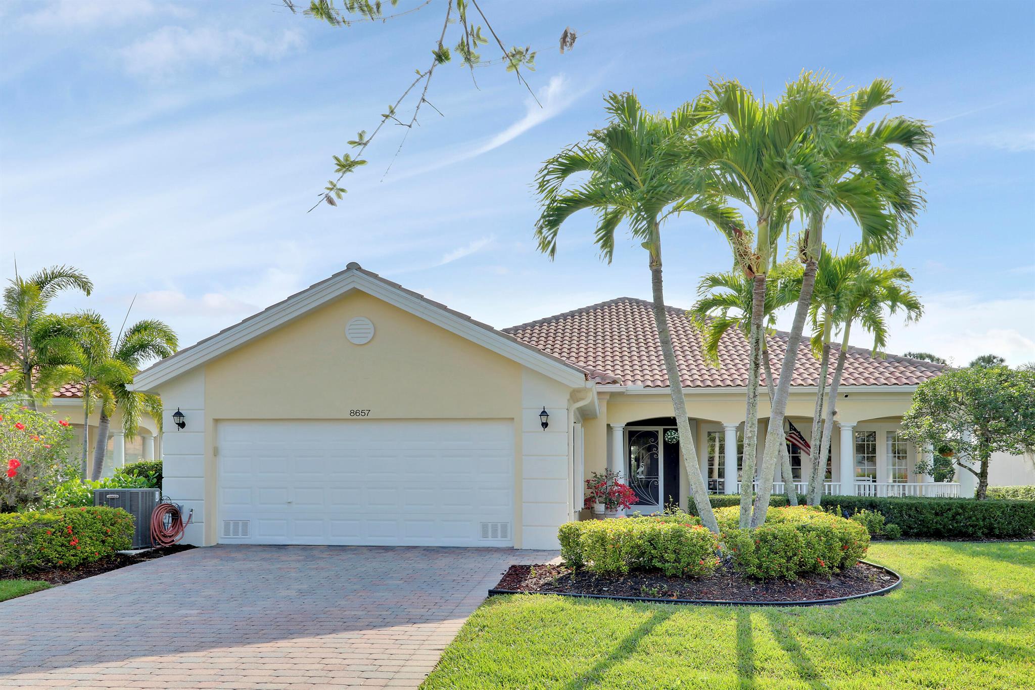 8657 SE Nicolete Lane