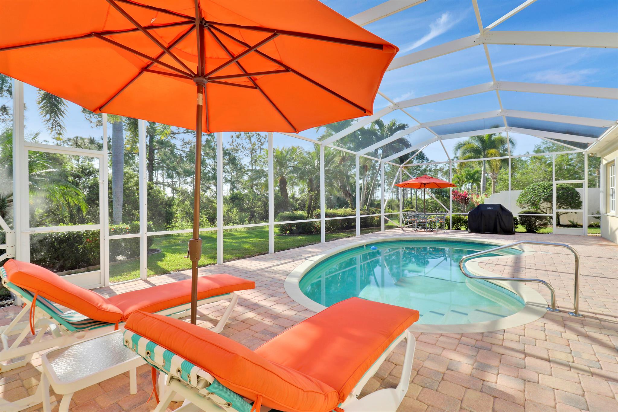 8657 SE Nicolete Lane