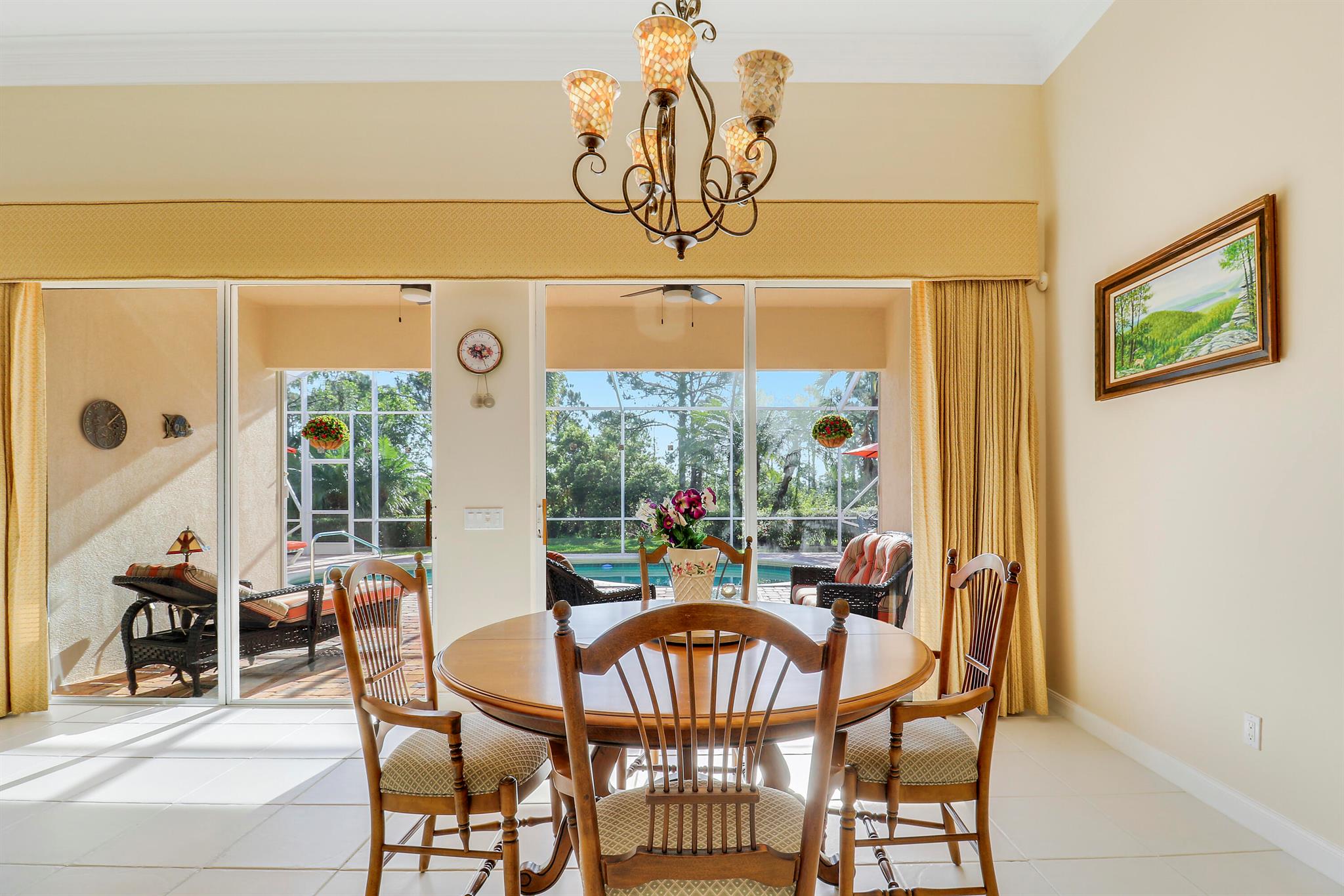 THE RETREAT - Residential