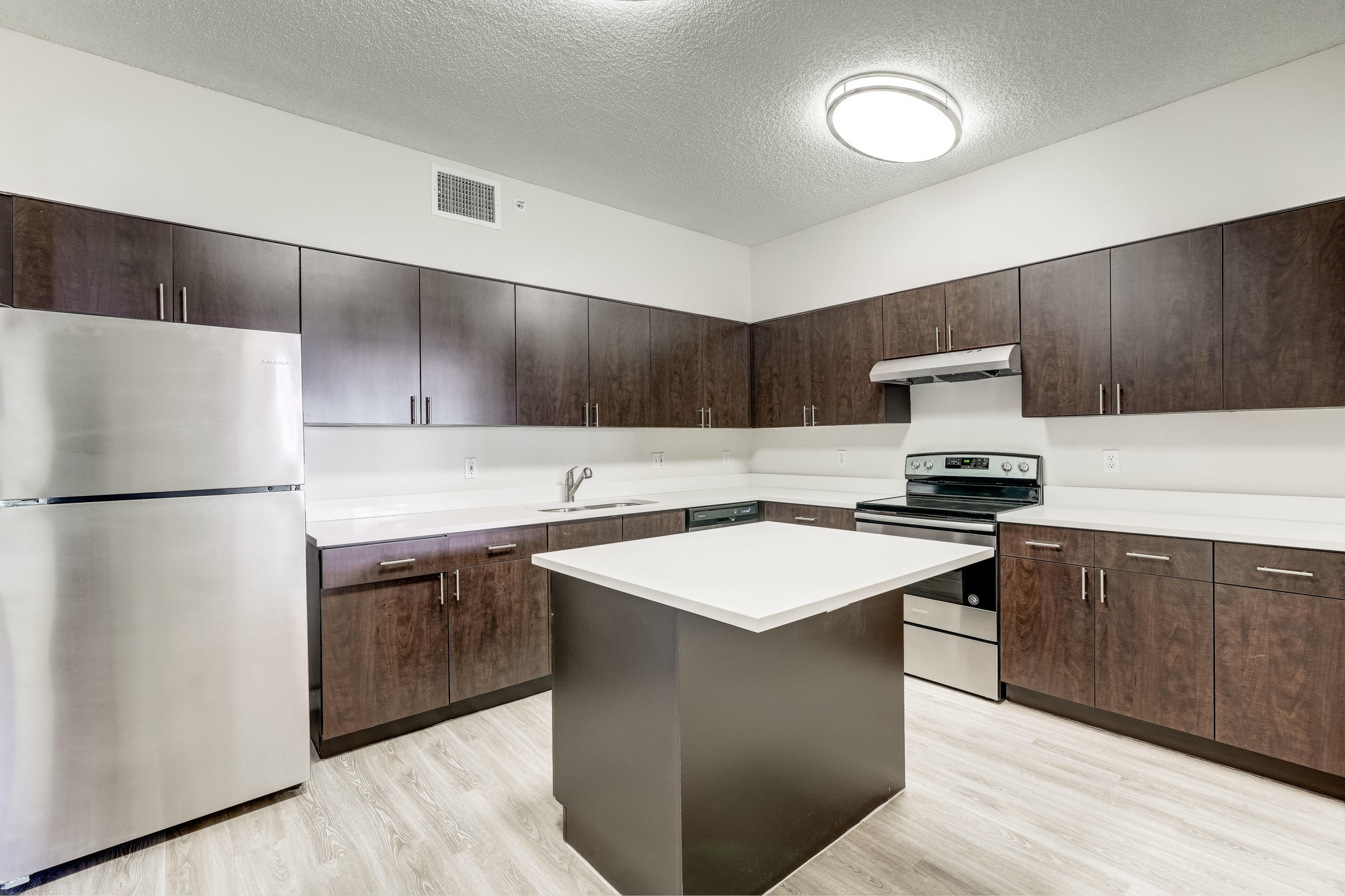 MARIDADI - Residential Lease