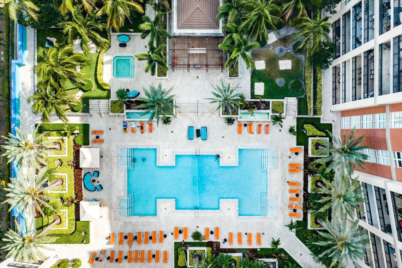 CITYPLACE SOUTH TOWER CON - Residential