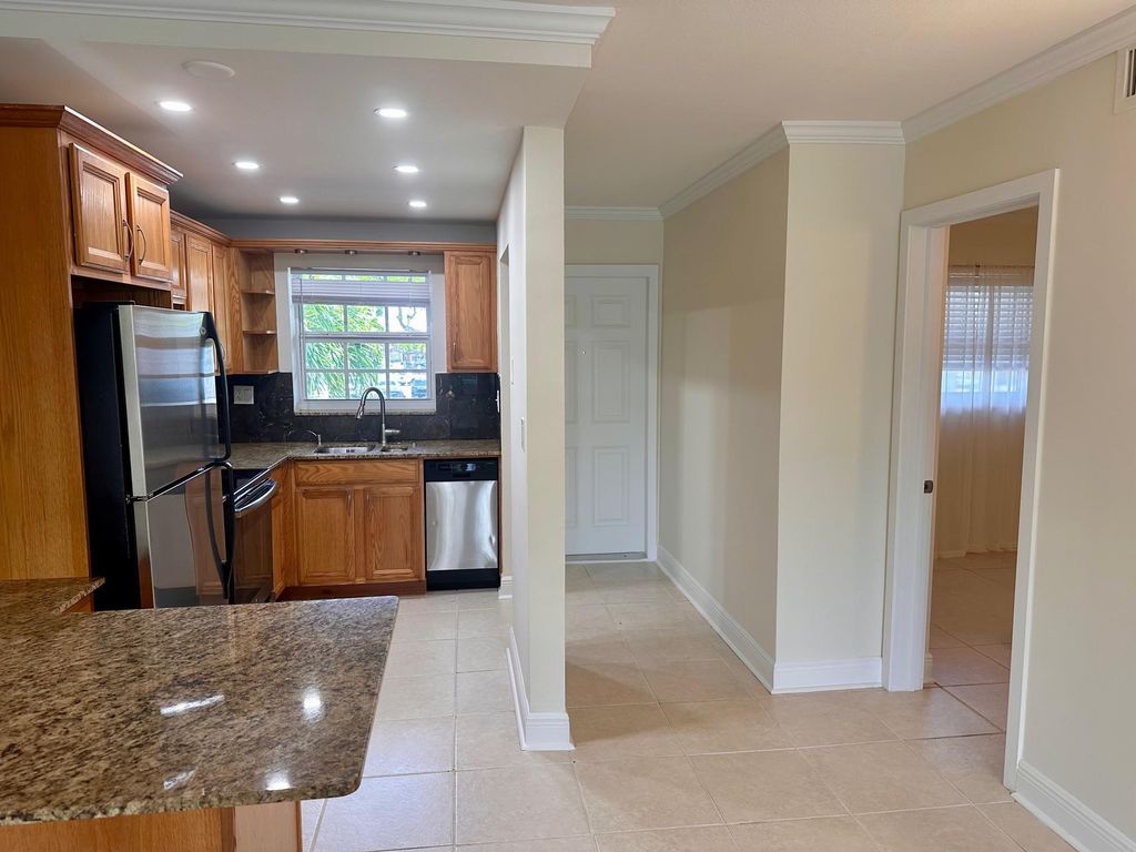 Photo of 2901 NE 51st Street #10, Fort Lauderdale, FL 33308 (MLS # F10508892)