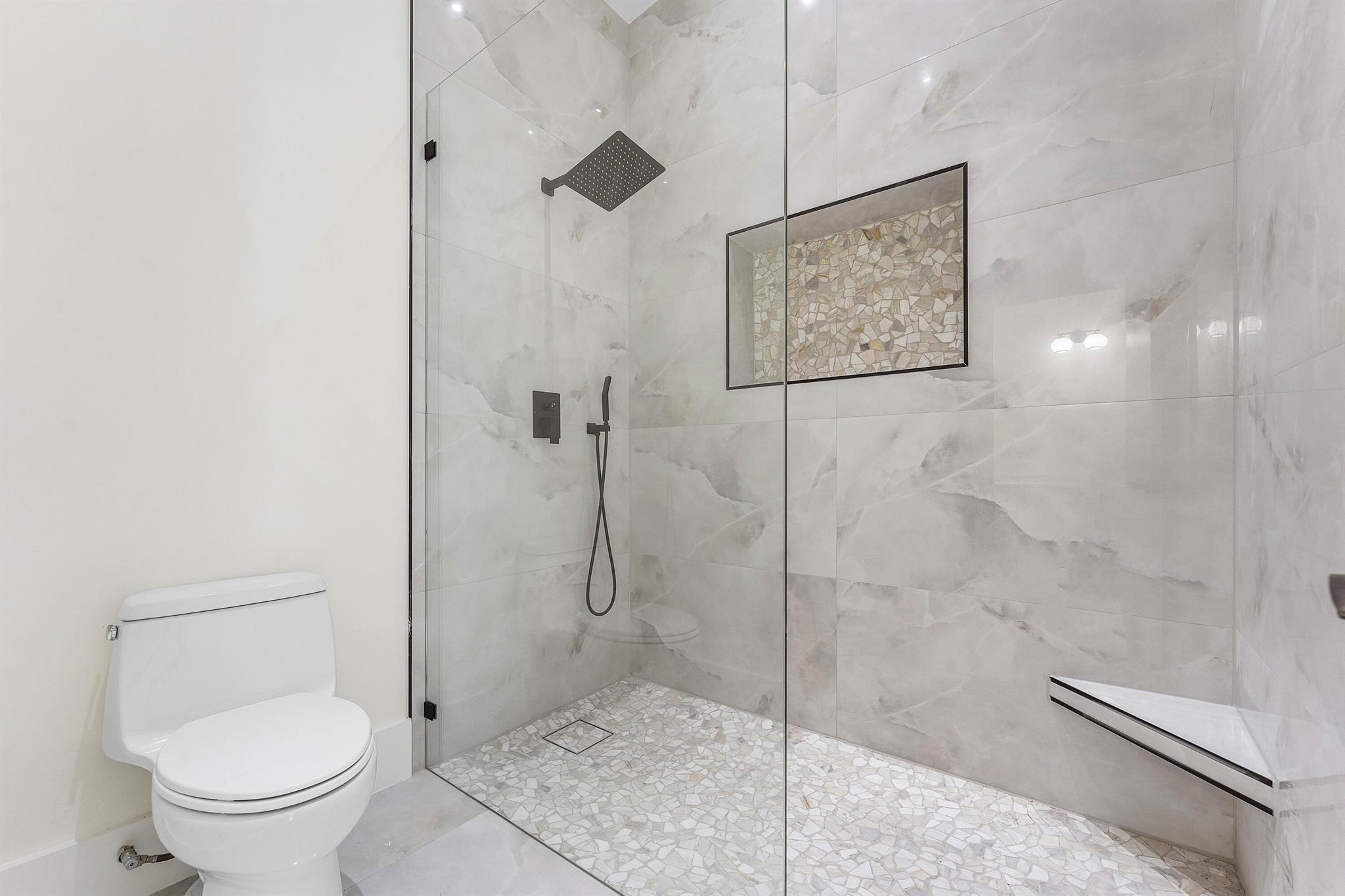 NOB HILL VILLAGE - Residential Lease