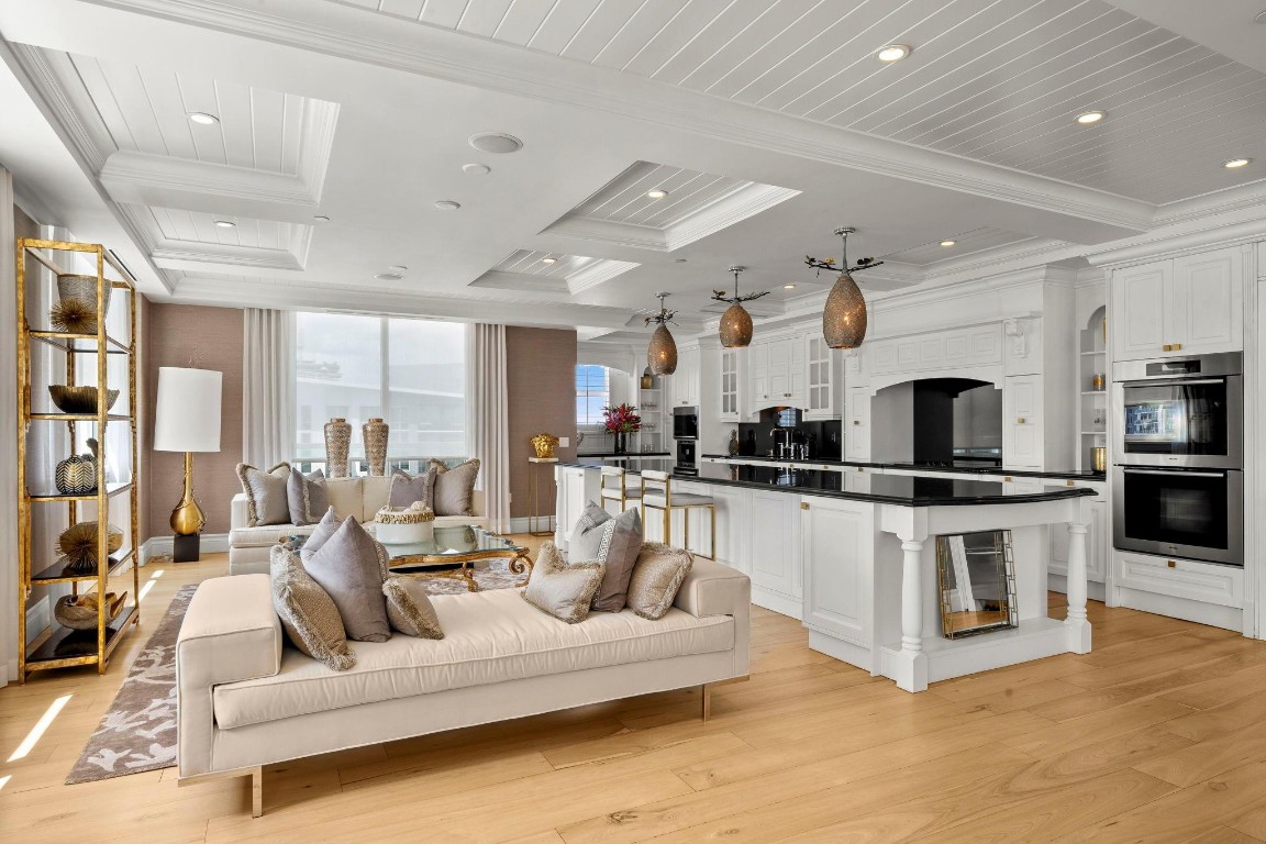 350 LAS OLAS PLACE - Residential