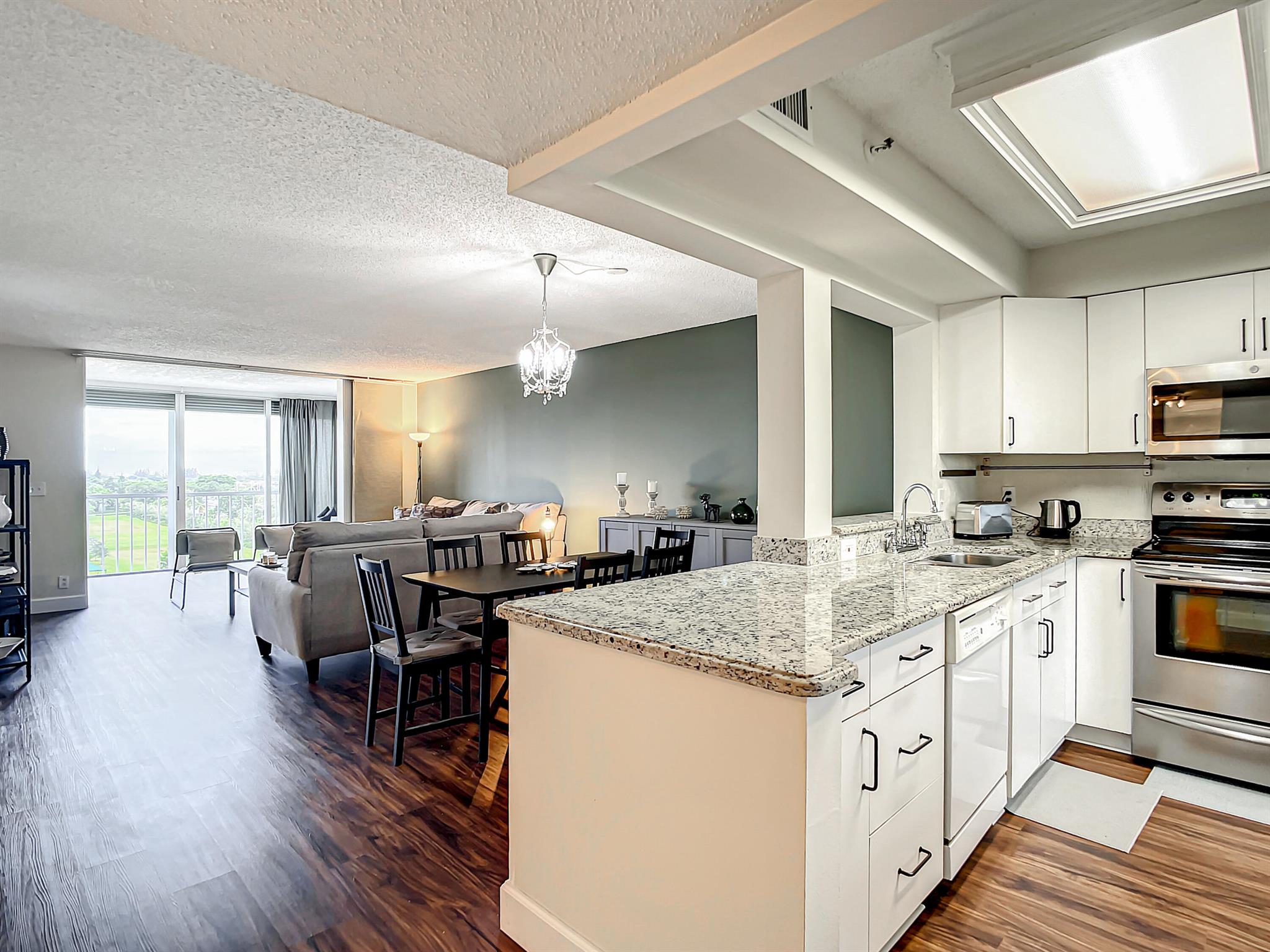 WATERS EDGE TOWERS CONDO - Residential