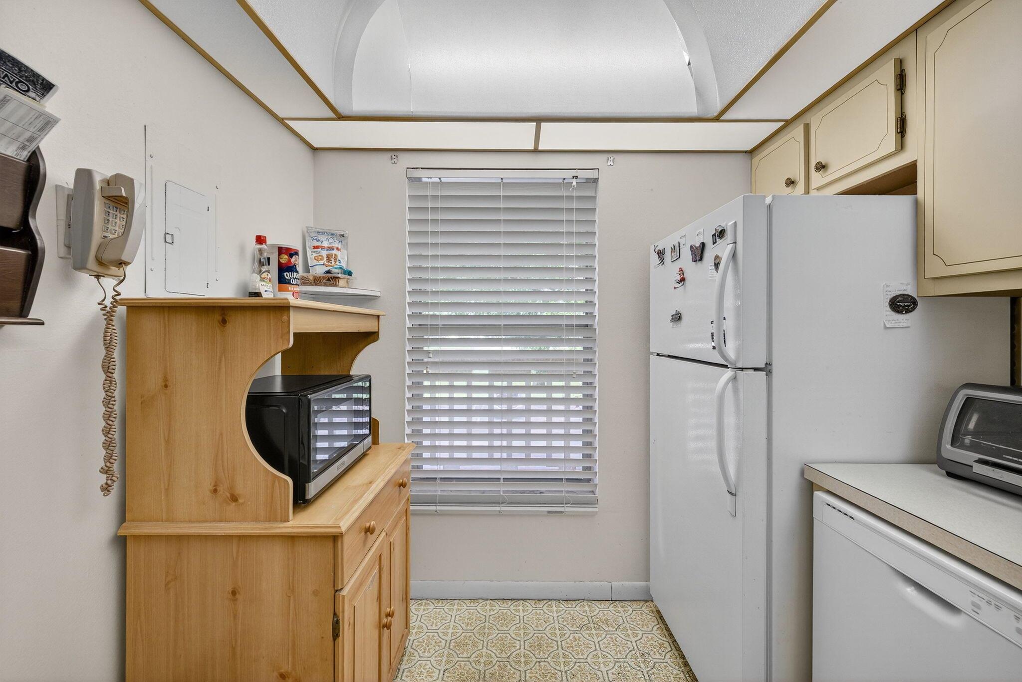 6020 NW 64th Avenue 211