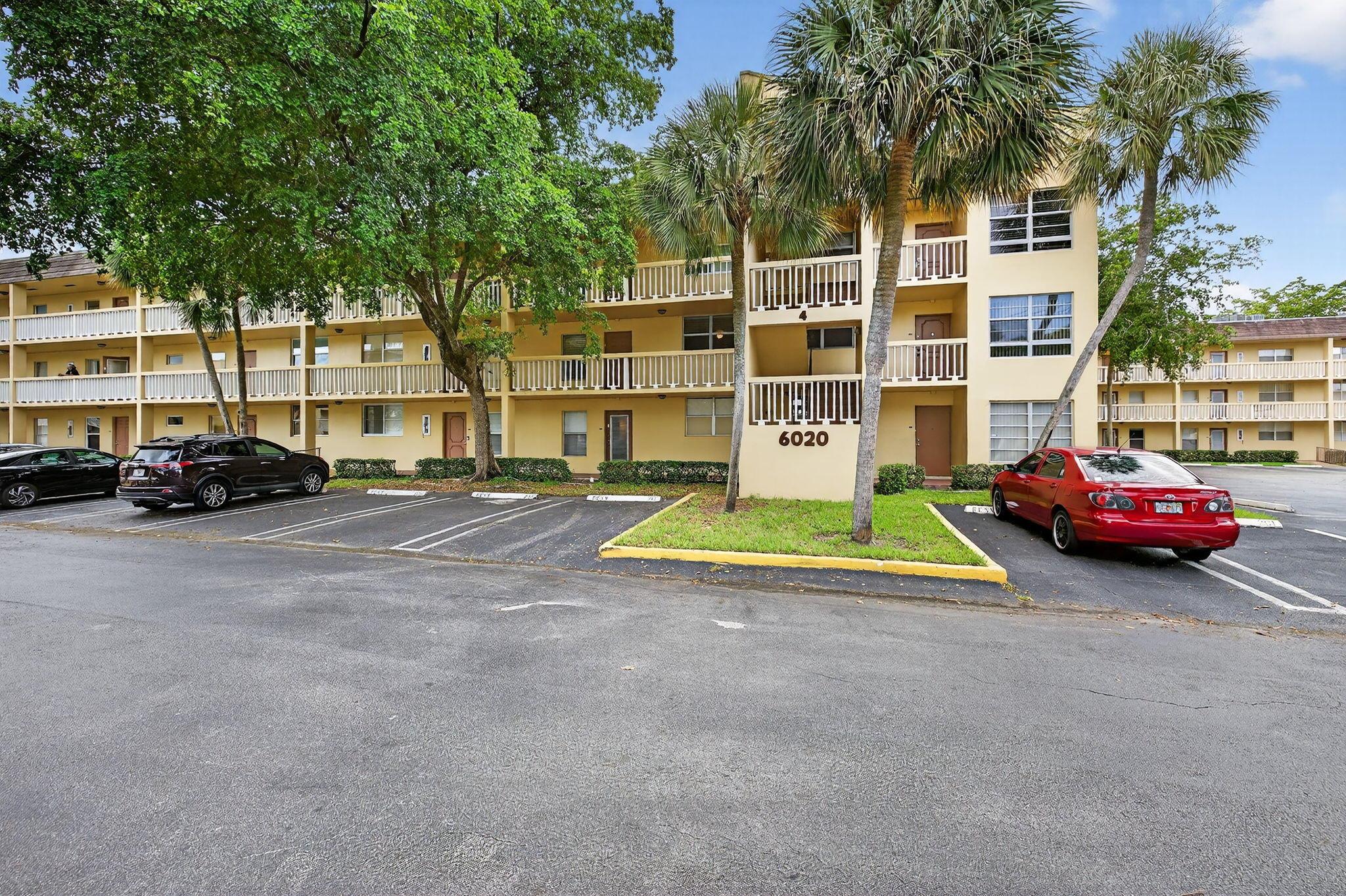 Light and Bright with Lake View, 2 Bedroom 2 Bath, Kitchen Features Refrigerator, Range, Dishwasher, Spacious Living Room, and Bedrooms, Hurricane Impact Windows, A/C 8 Years Old Serviced Every 6 Months, Bermuda Club Features : Clubhouse, Pool, Gym, Tennis Courts, Shuffleboard, Great Location Near Shopping, Restaurants, Airport, 23 Minutes to the Beach,