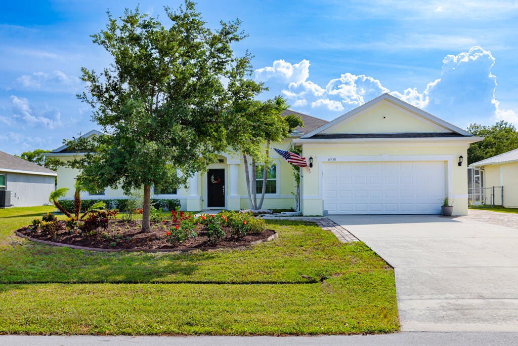 Photo of 6530 NW Pomona Court, Port Saint Lucie, FL 34983 (MLS # R11088520)