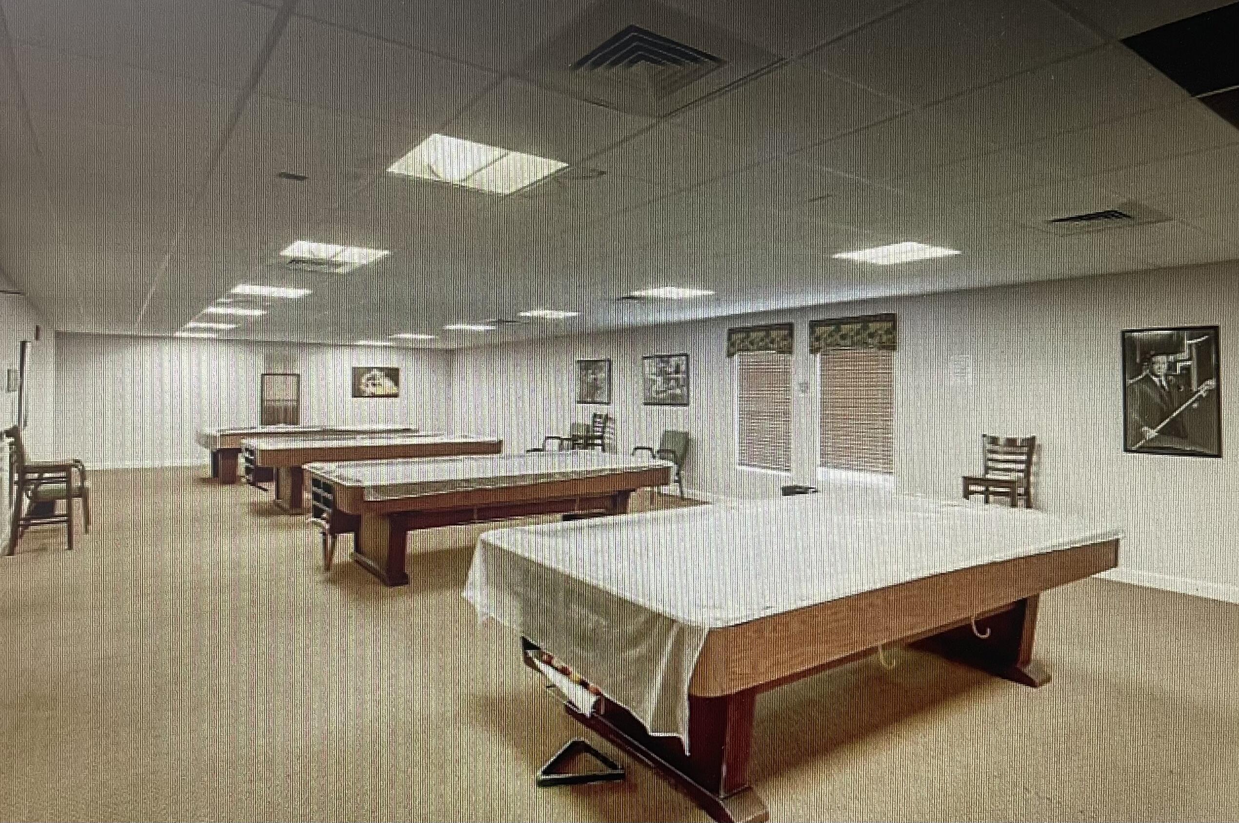 VILLAGE ROYALE ON THE GREEN CONDO - Residential