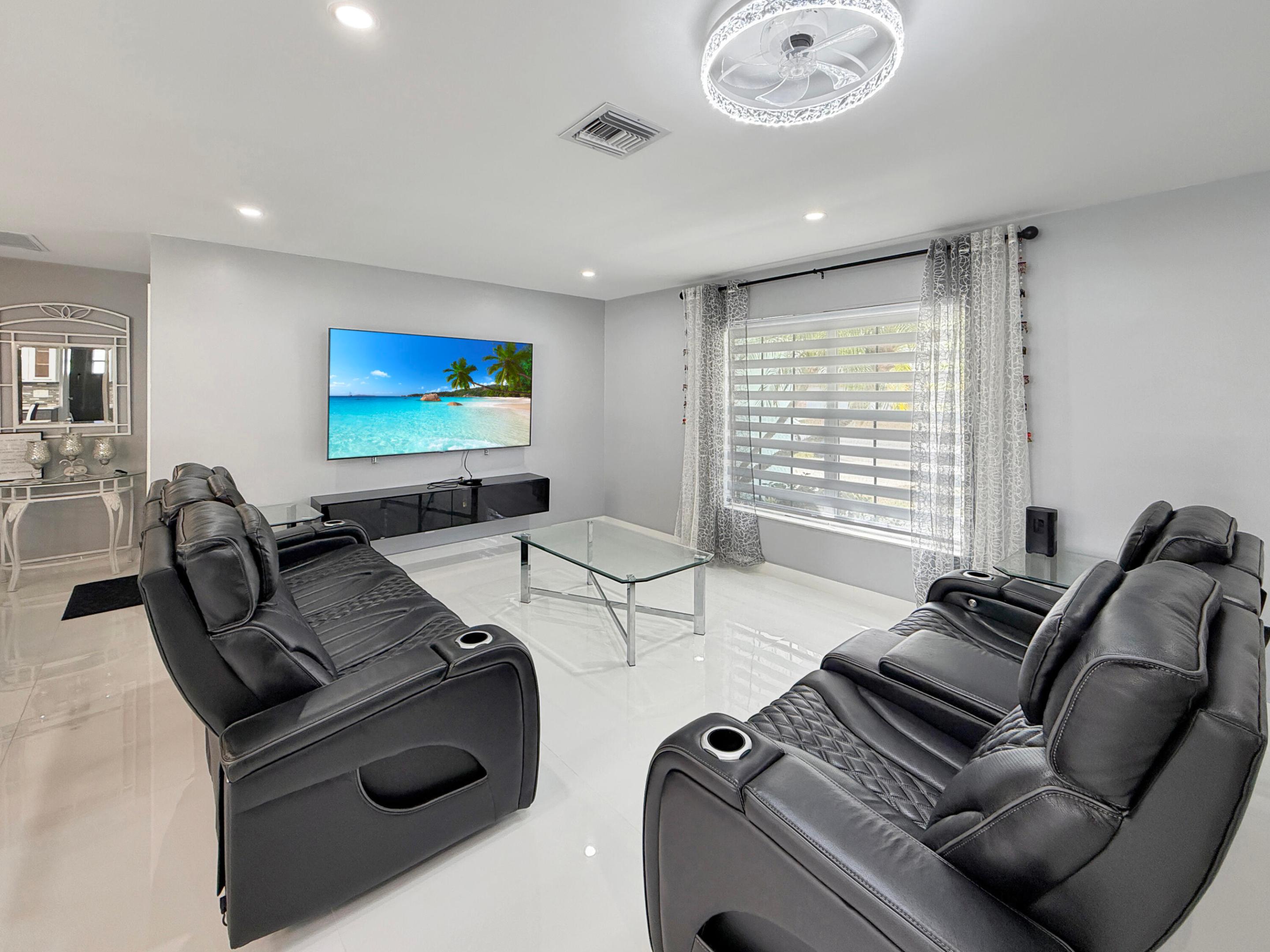 WILLOWS THE FIRST ADD - Residential