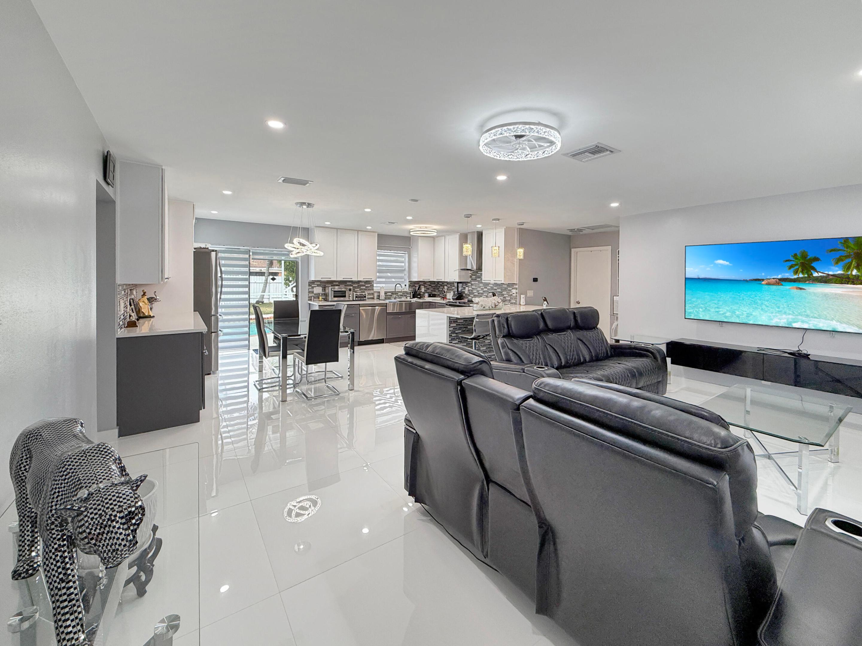 WILLOWS THE FIRST ADD - Residential