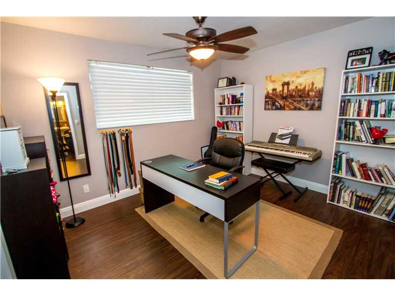 SNUG HARBOR SEC 4 - Residential