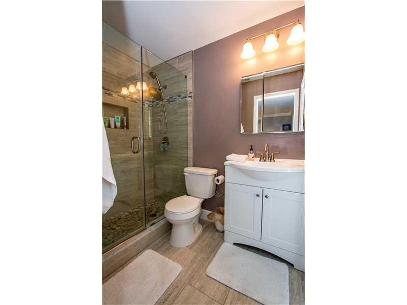 SNUG HARBOR SEC 4 - Residential