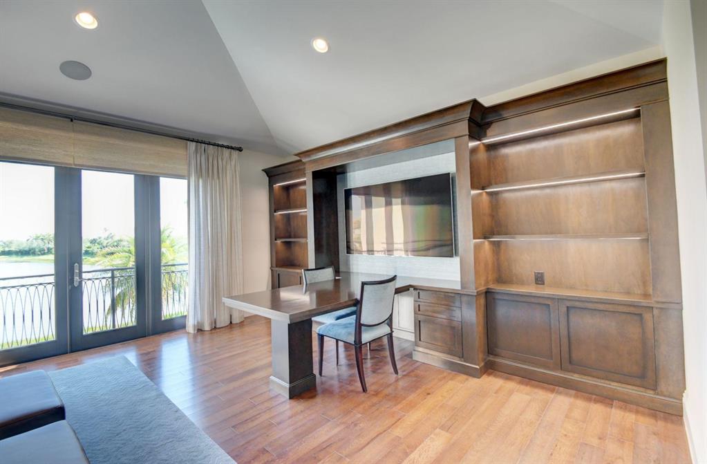 seven bridges - Residential