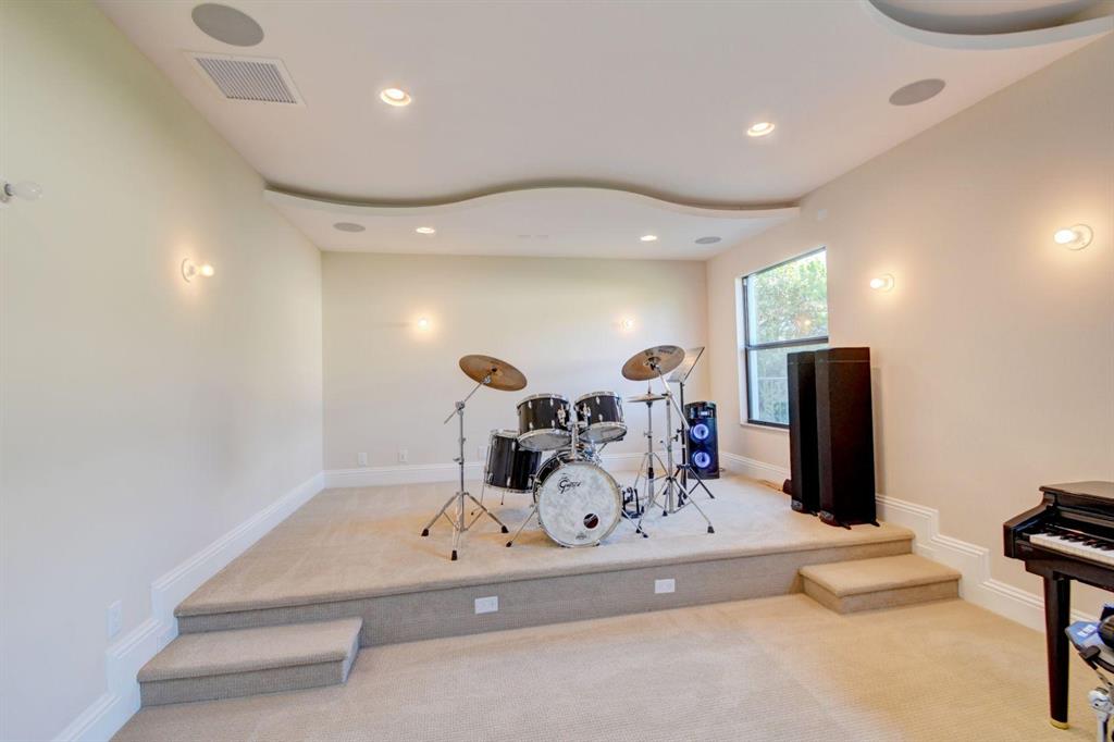 seven bridges - Residential