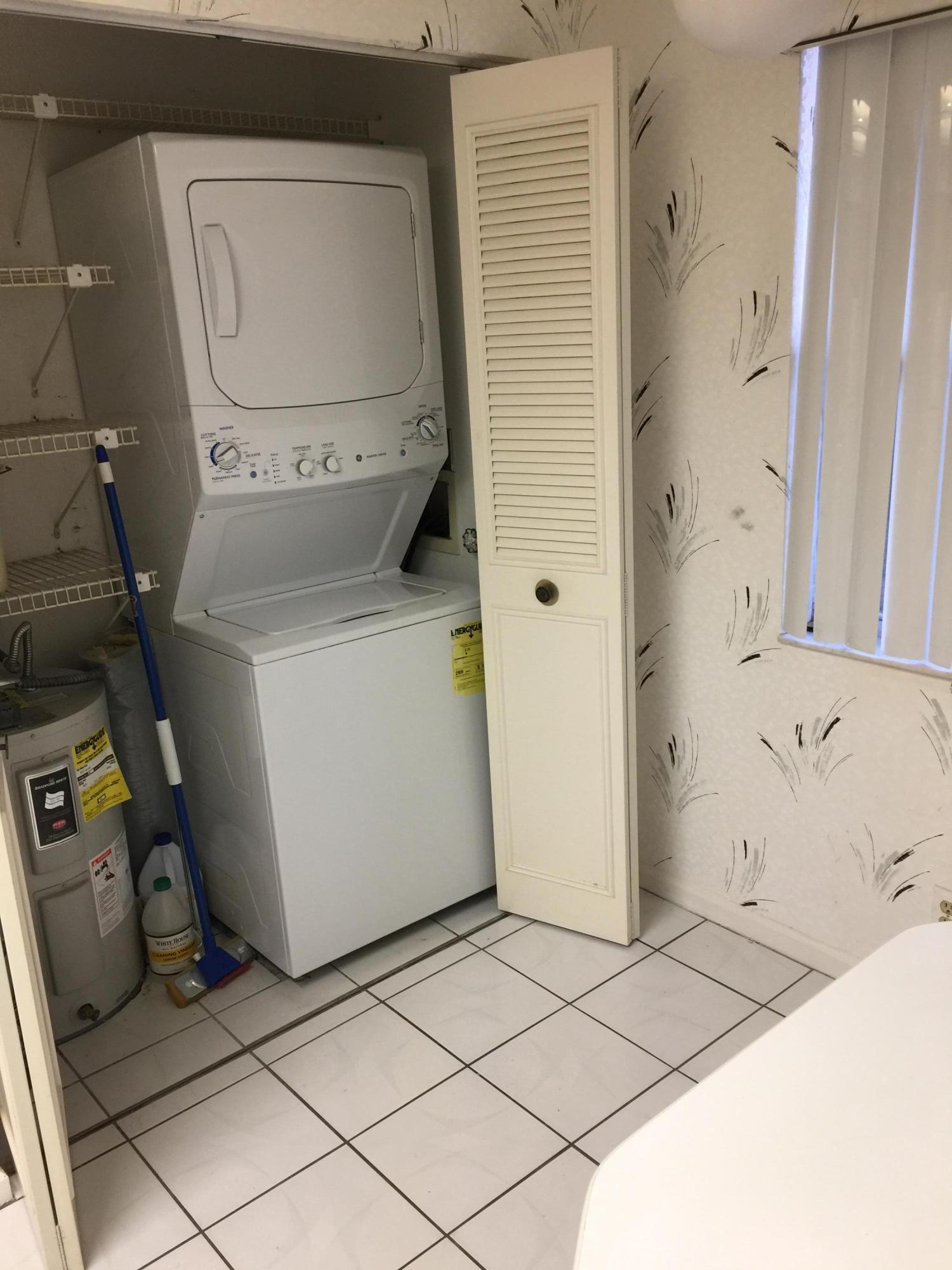 PALM LAKES CONDO - Residential