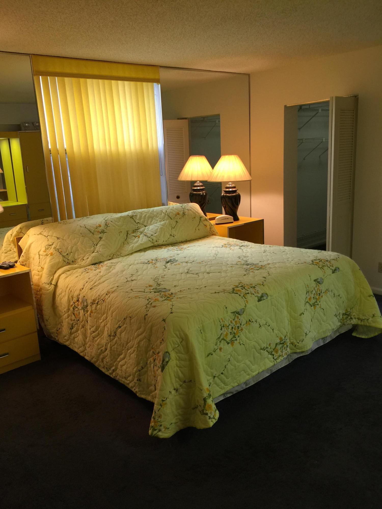 PALM LAKES CONDO - Residential