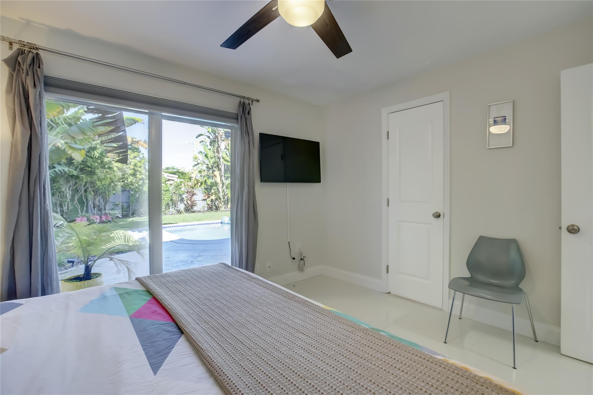 Oakland Park 2-38 B - Residential