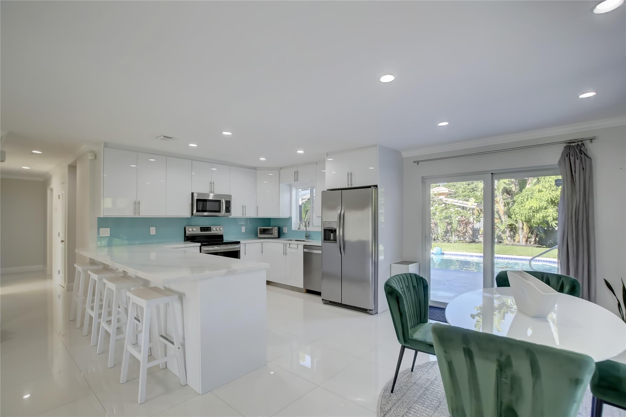 Oakland Park 2-38 B - Residential