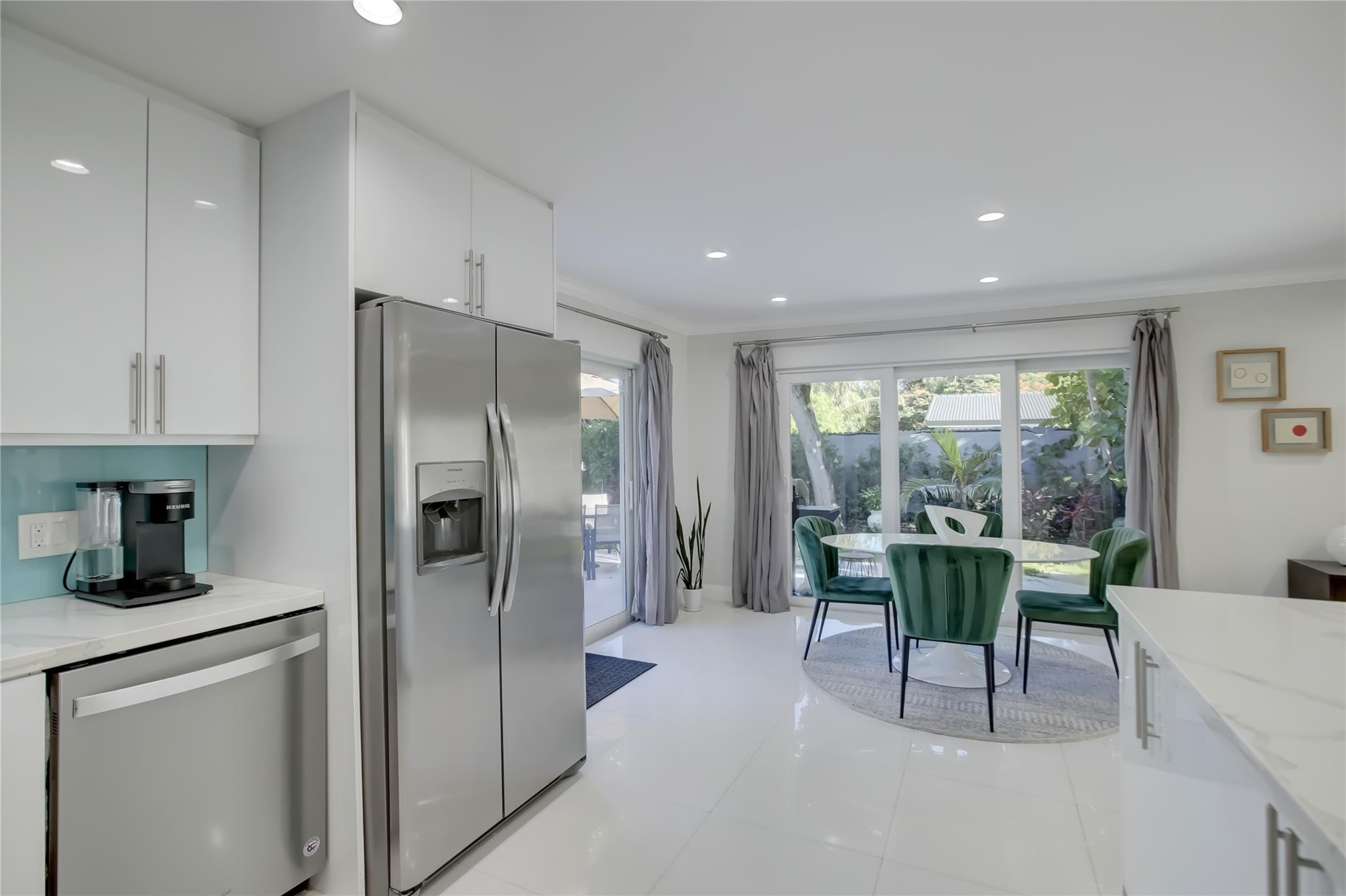 Oakland Park 2-38 B - Residential