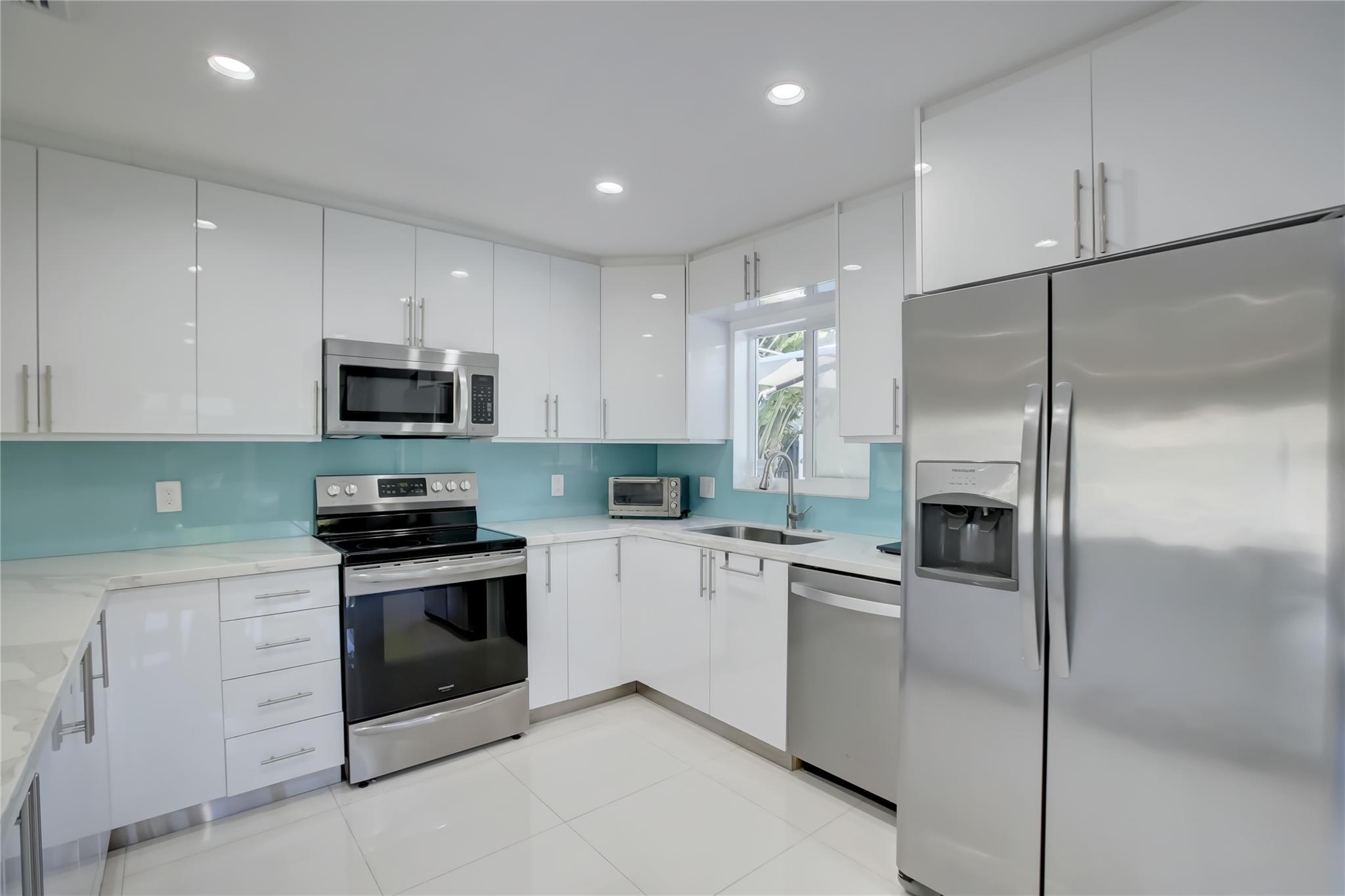 Oakland Park 2-38 B - Residential
