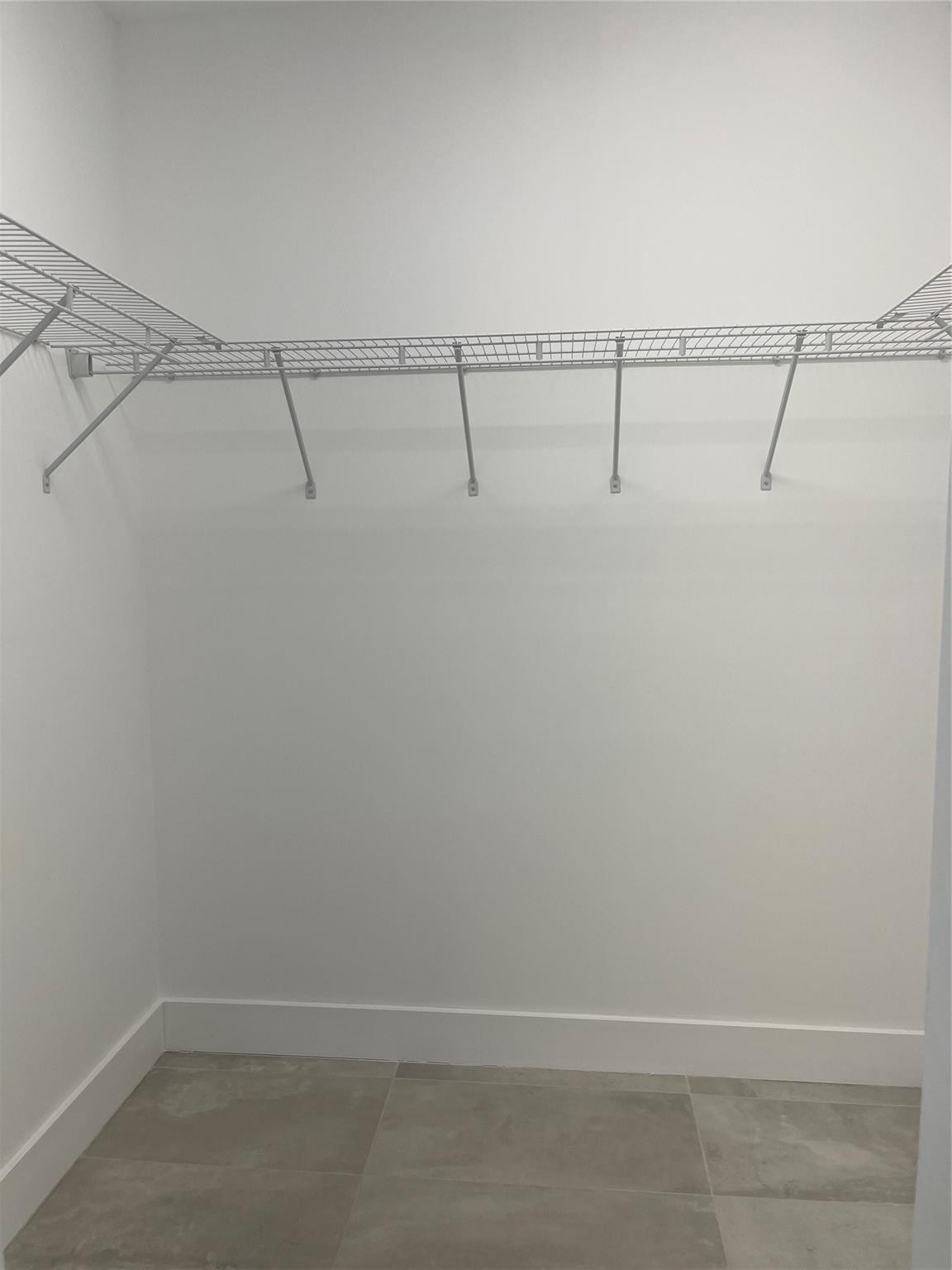 Plat/Dewey Heights - Residential Lease